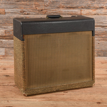 Gibson GA-45T 16-Watt 4x8" Guitar Combo Amp  1960s Amps / Guitar Amps / Guitar Cabinets