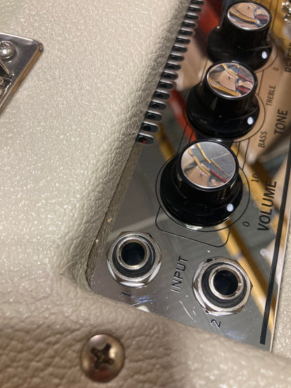 Gibson Falcon 5 5w 1x10 Combo Amp Amps / Guitar Combos