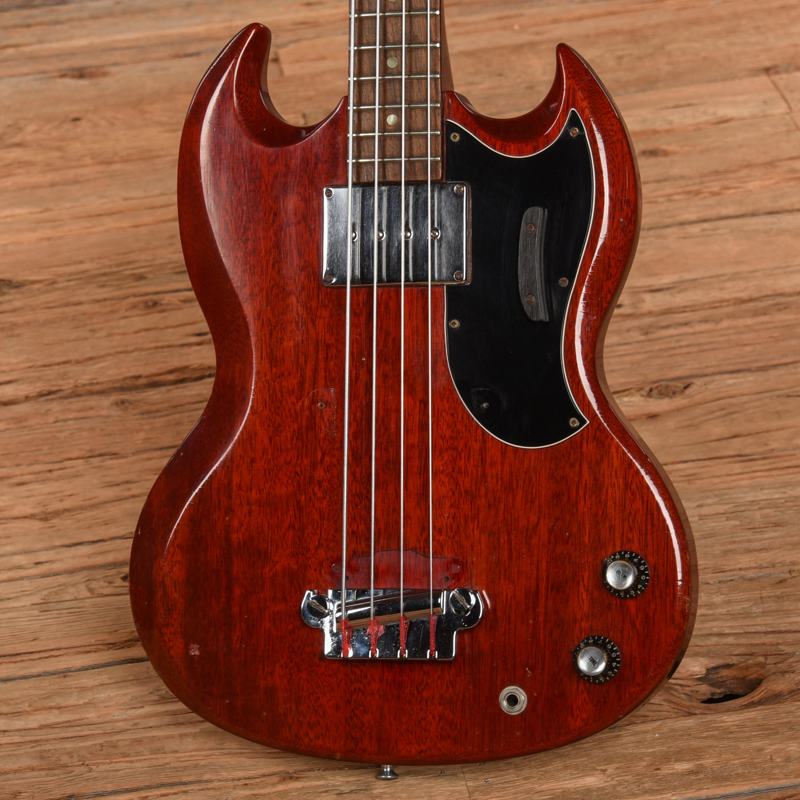 Gibson EB-0 Cherry 1965 Bass Guitars / 4-String