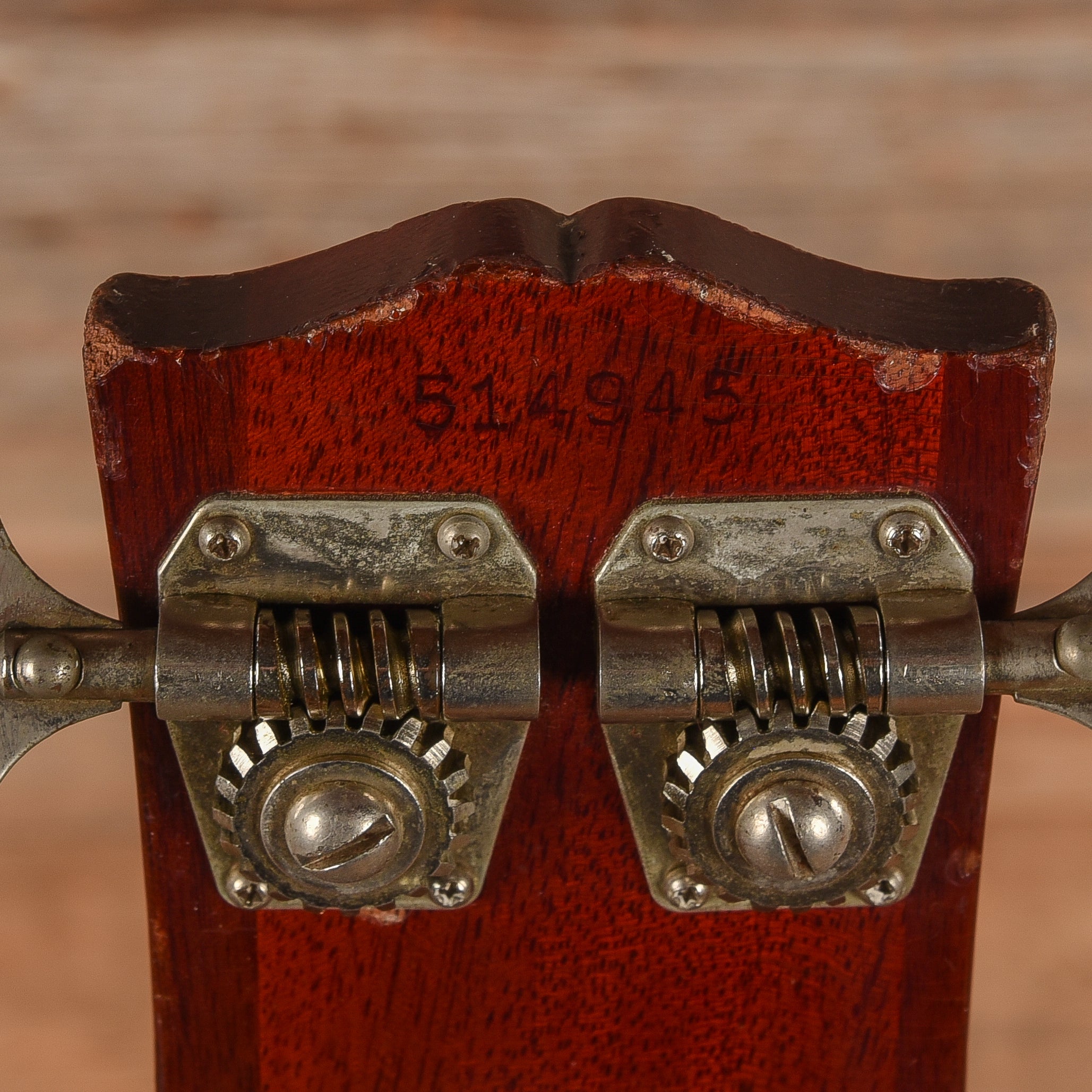 Gibson EB-0 Cherry 1965 Bass Guitars / 4-String