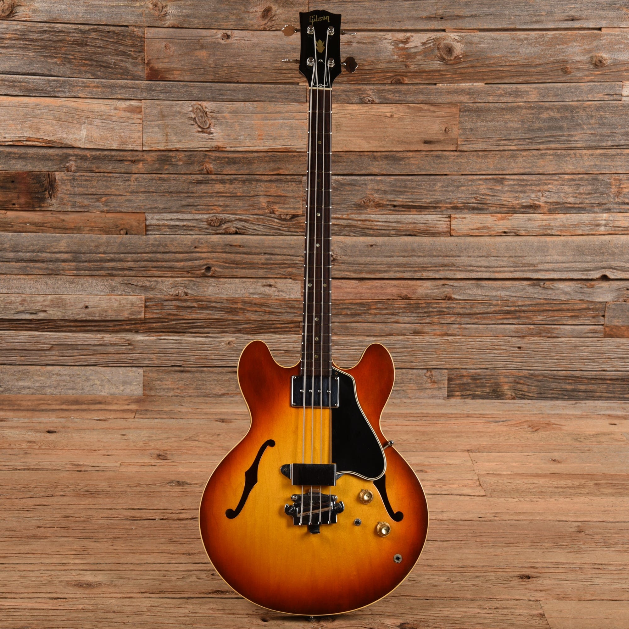Gibson EB 2 Sunburst 1966 Chicago Music Exchange gibson-eb-2-sunburst-1966-chicago-music-exchange