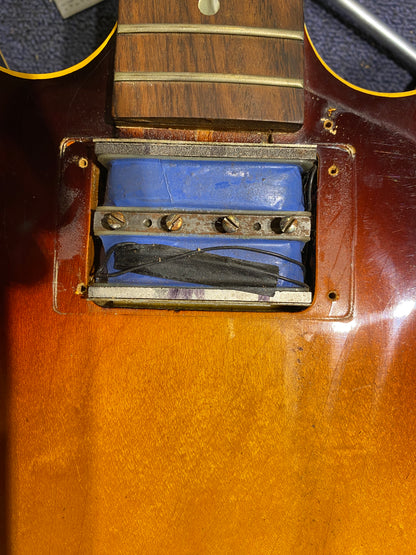 Gibson EB-2 Sunburst 1967 Bass Guitars / 4-String