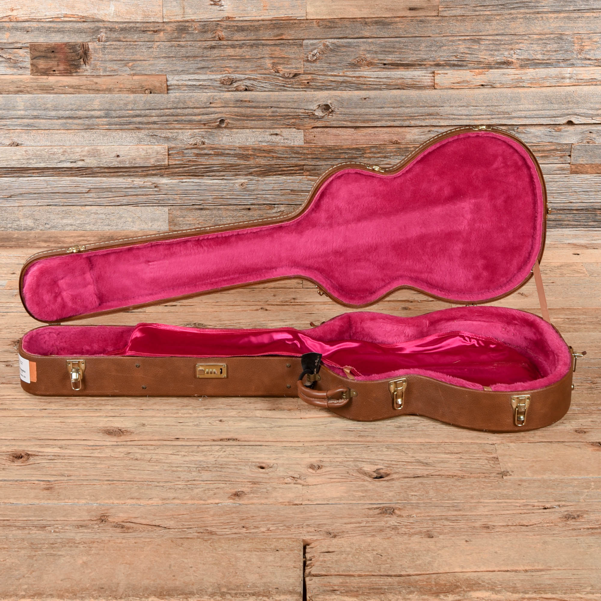 Gibson EB-2C Cherry 1968 Bass Guitars / 4-String