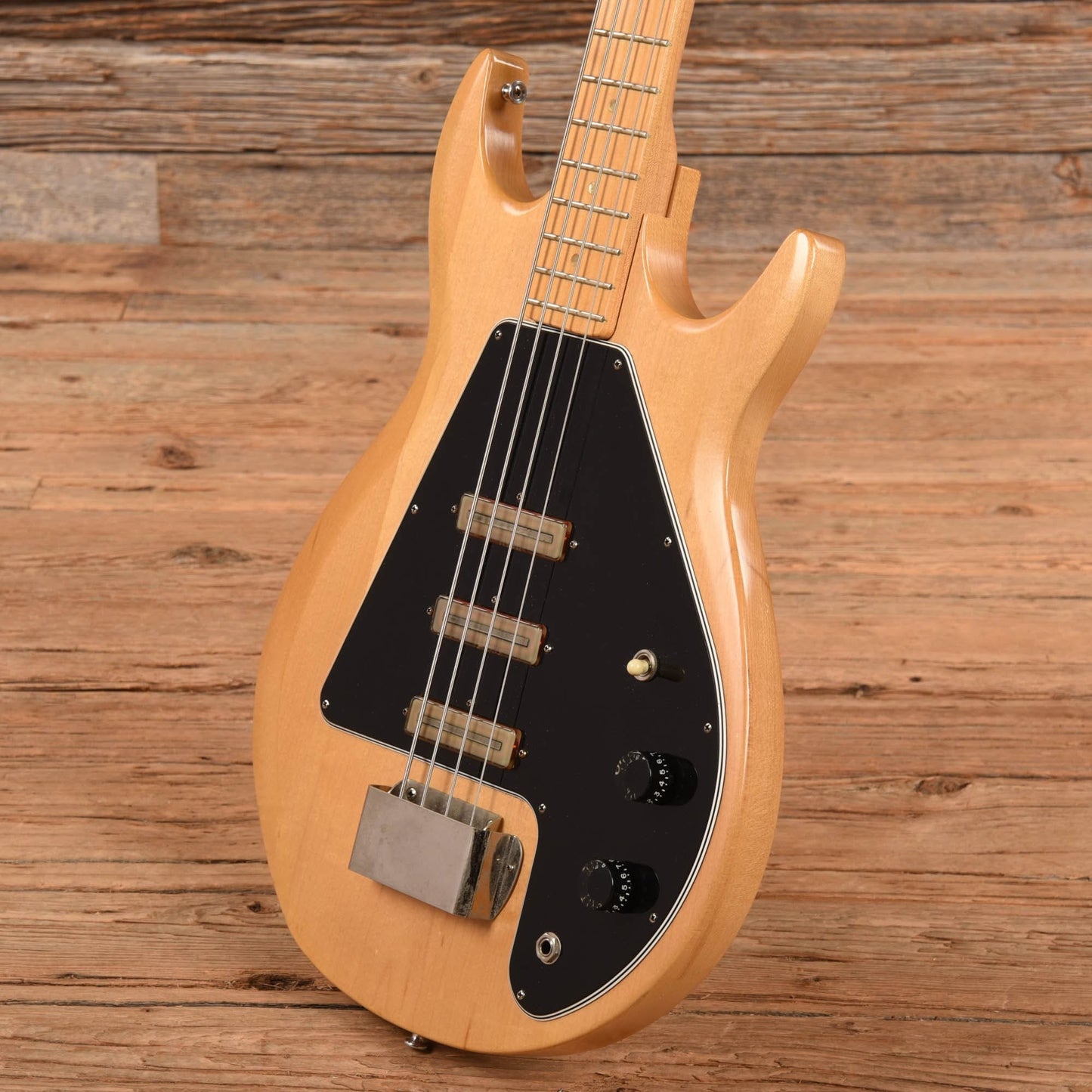 Gibson Grabber G3 Natural 1976 Bass Guitars / 4-String