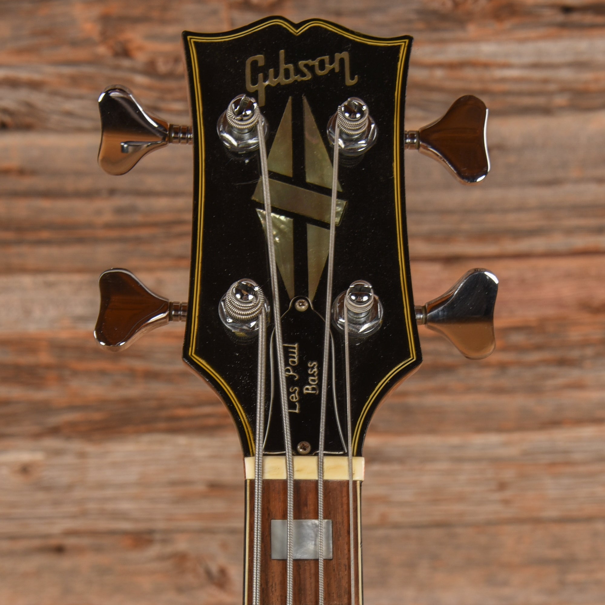 Gibson Les Paul Triumph Bass Walnut 1975 Bass Guitars / 4-String