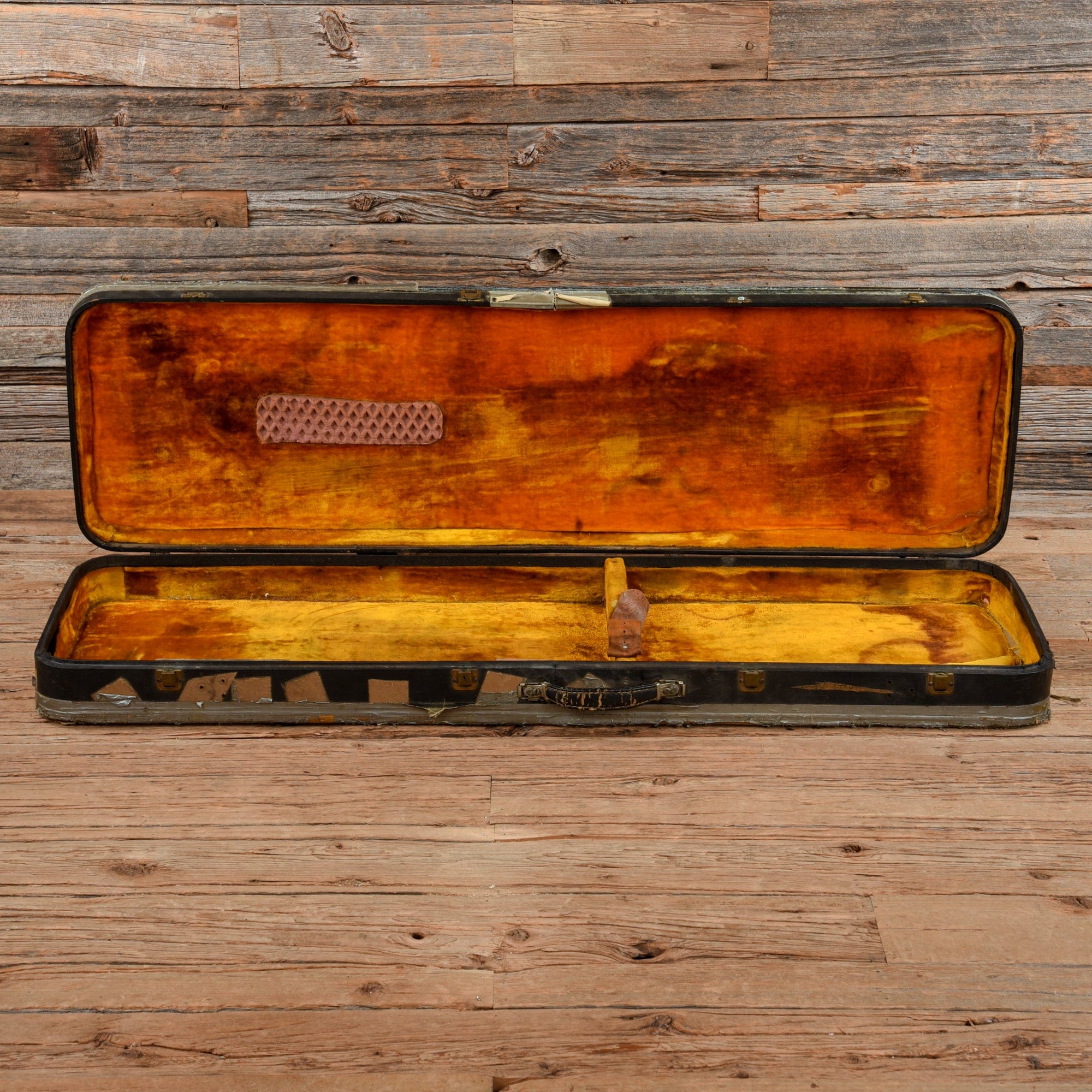 Gibson Thunderbird II Non-Reverse Sunburst 1966 Bass Guitars / 4-String