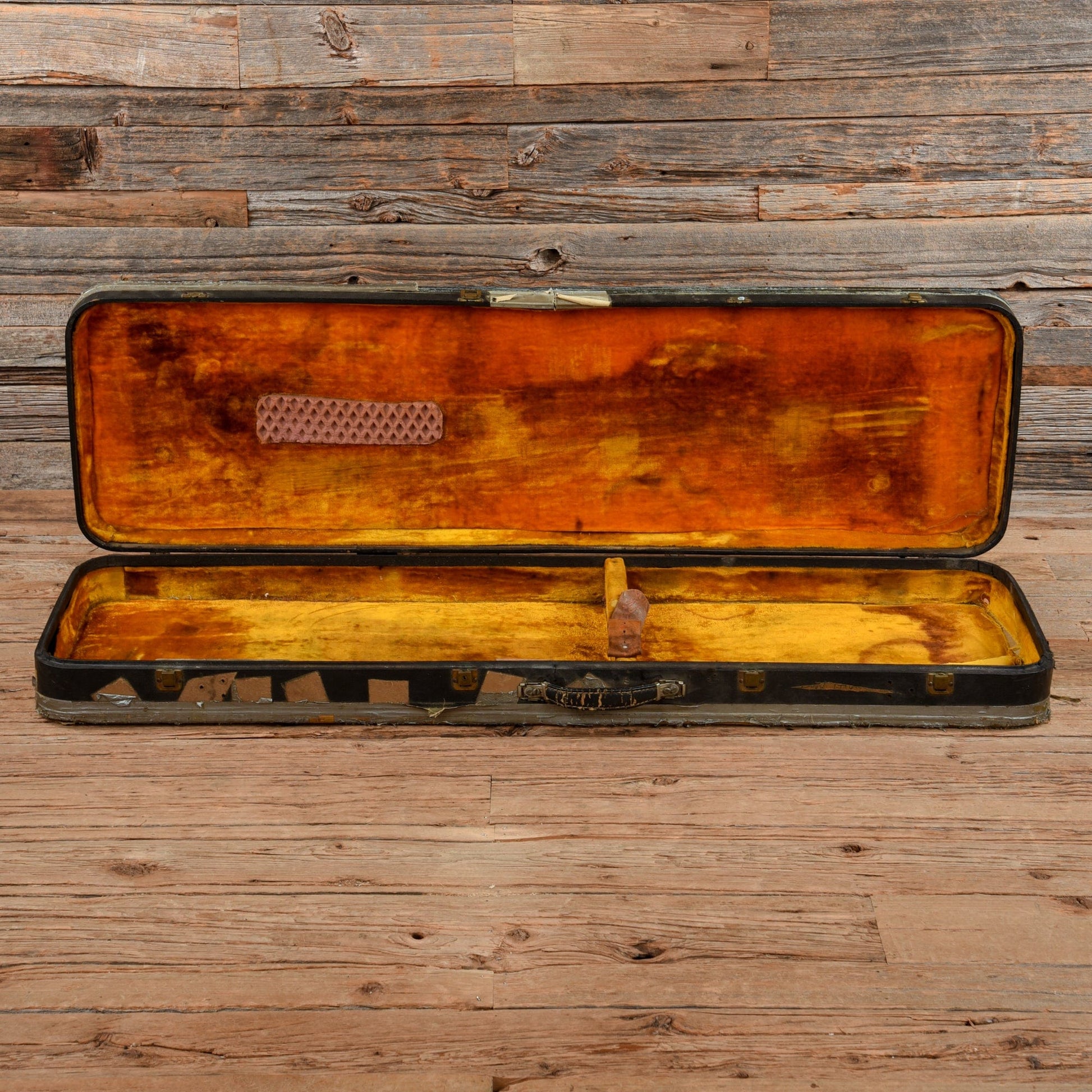 Gibson Thunderbird II Non-Reverse Sunburst 1966 Bass Guitars / 4-String