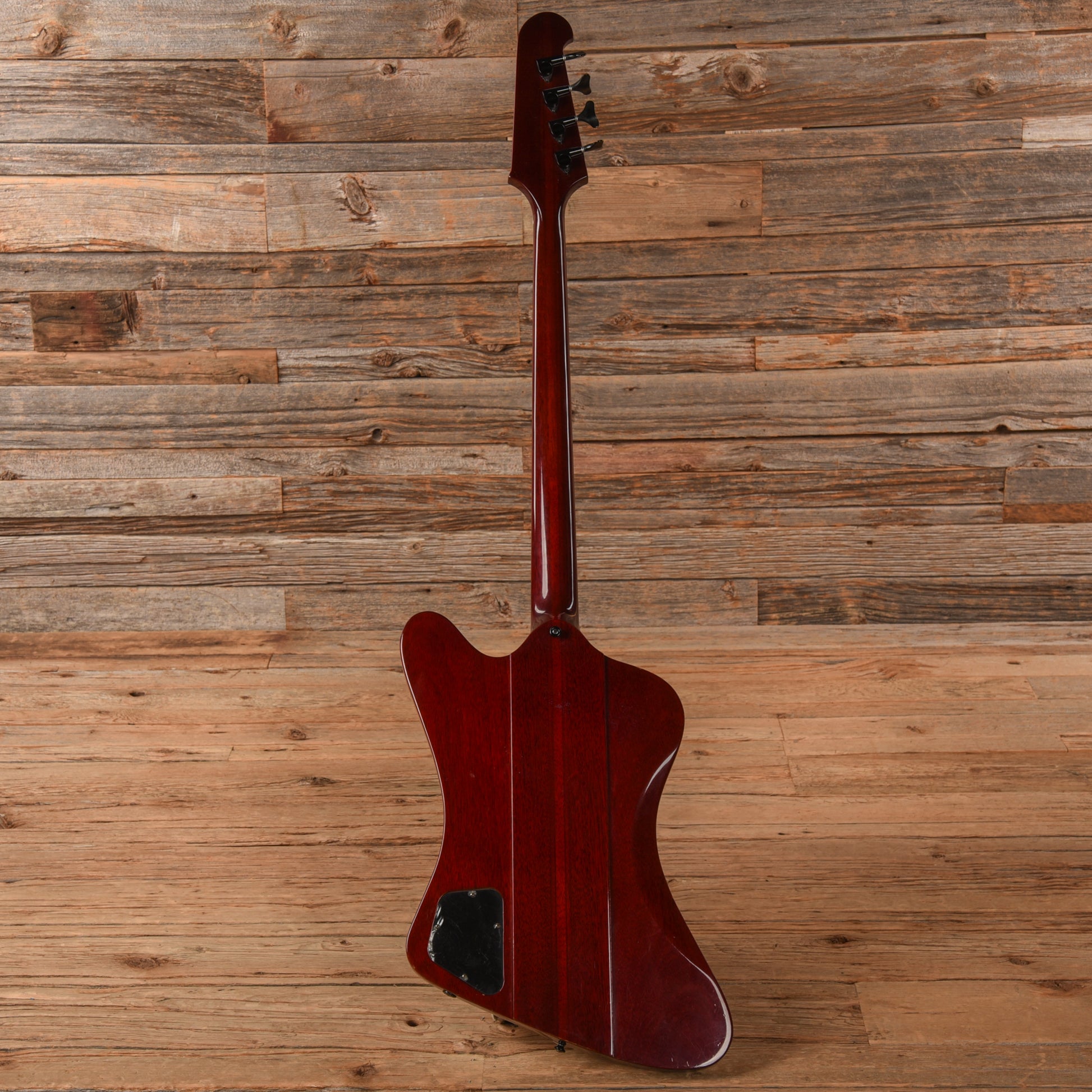 Gibson Thunderbird IV Cherry 2011 Bass Guitars / 4-String