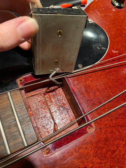 Gibson EB-0 Cherry 1968 Bass Guitars