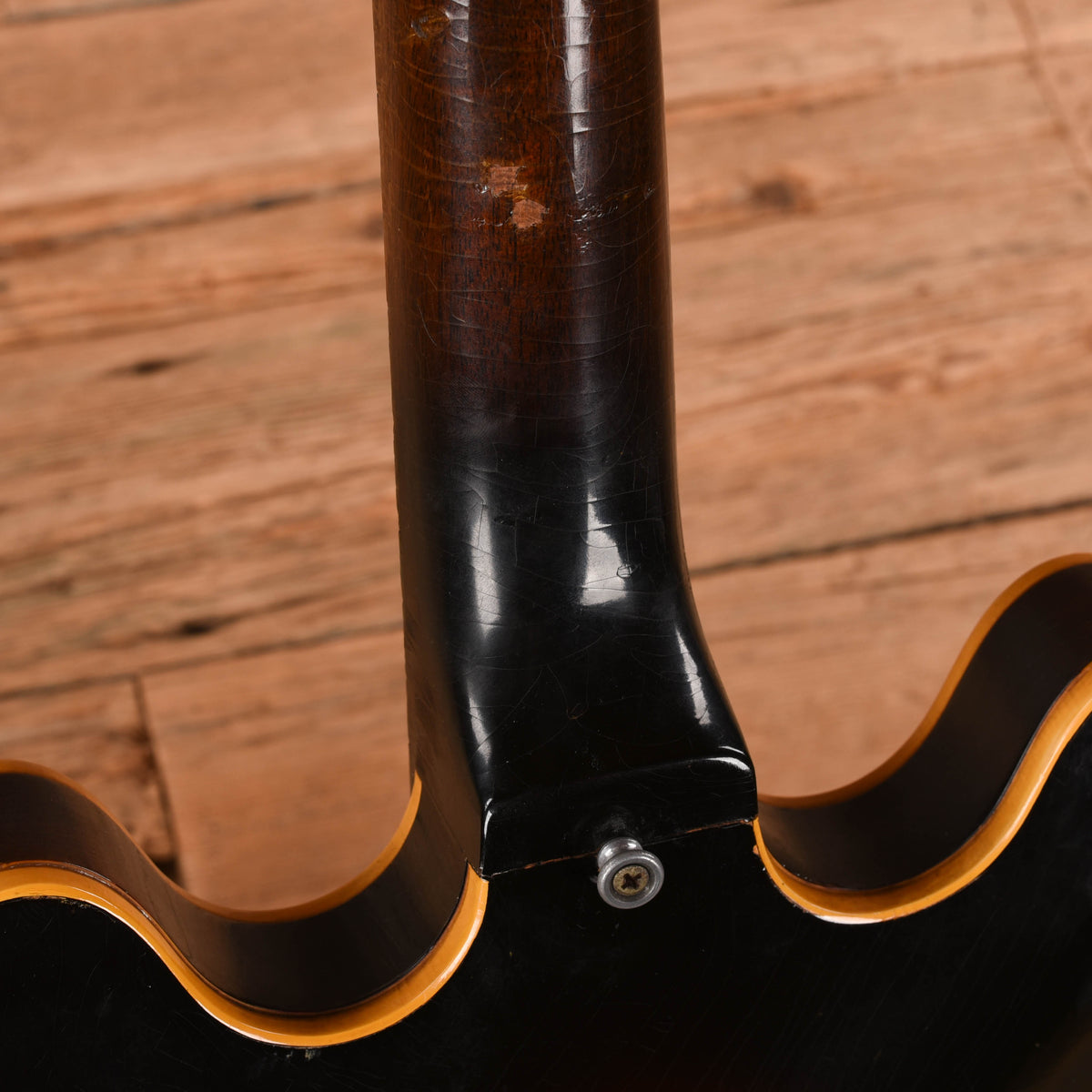 Gibson EB-2 Bass Sunburst 1968 Bass Guitars