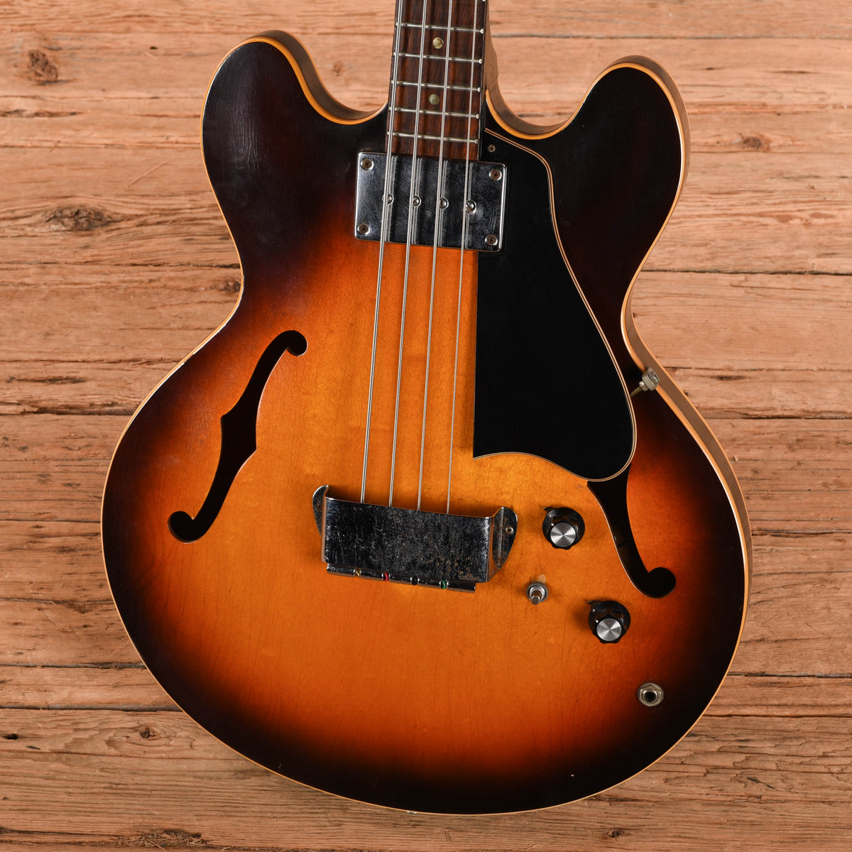 Gibson EB-2 Bass Sunburst 1968 Bass Guitars