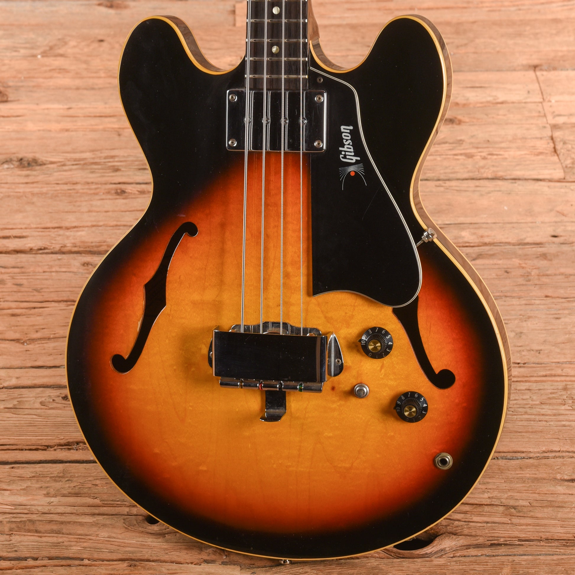Gibson EB-2 Sunburst 1969 Bass Guitars