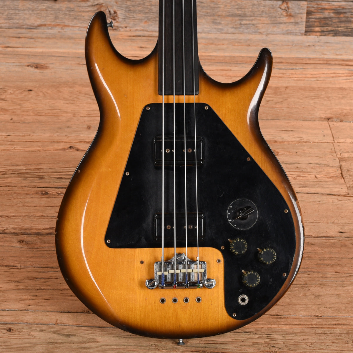 Gibson L-9S The Ripper Fretless Sunburst 1976 Bass Guitars