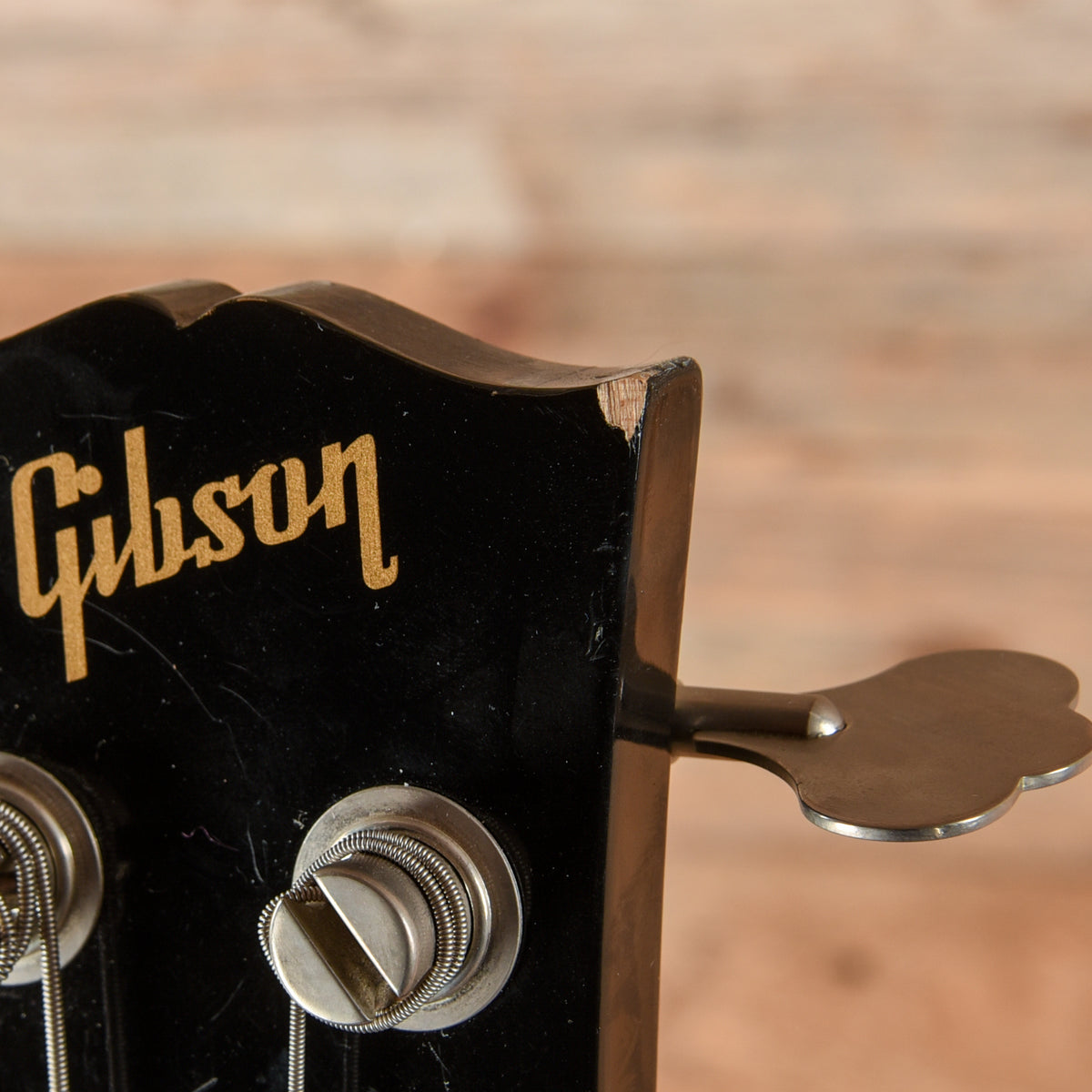 Gibson Ripper Ebony 1981 Bass Guitars