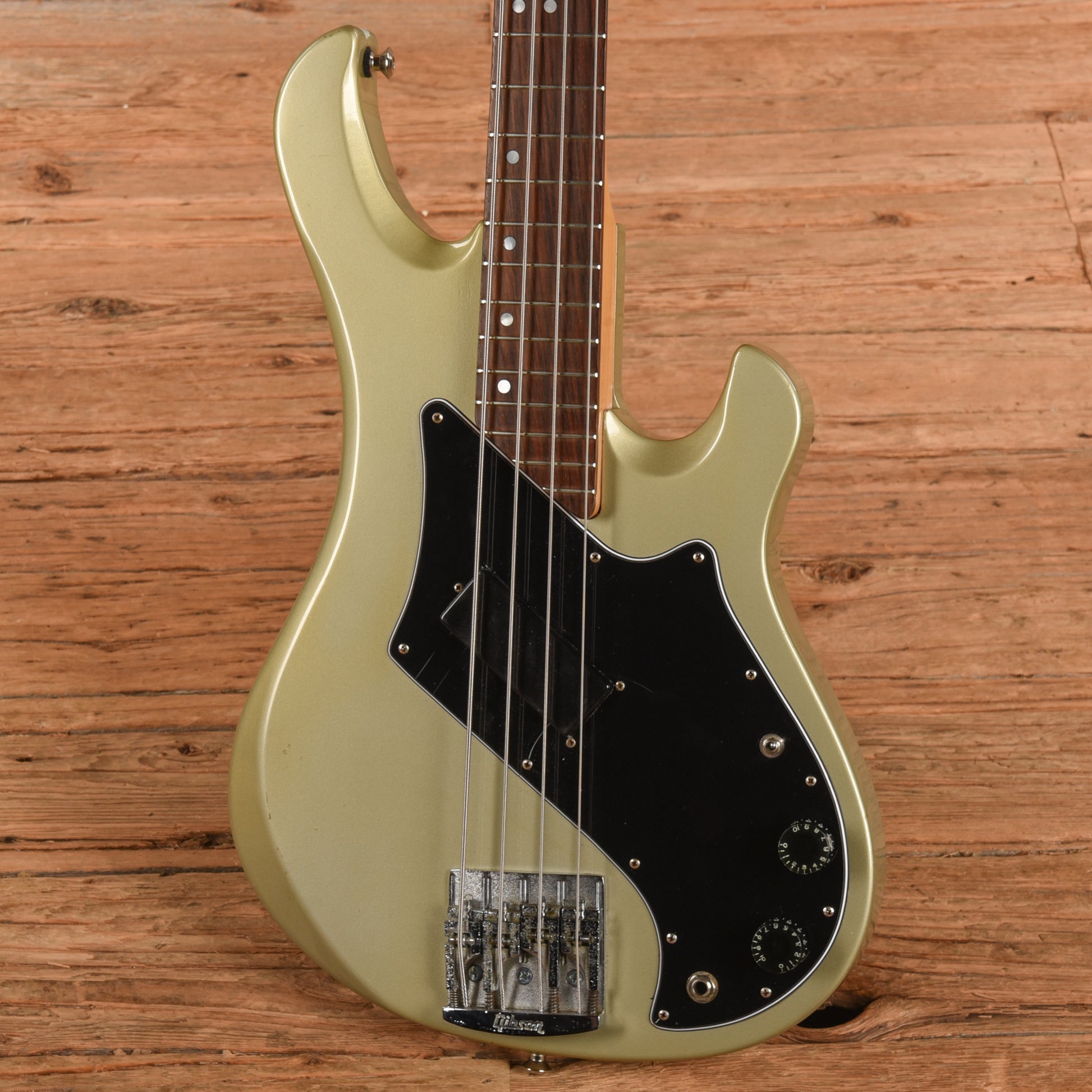 Gibson Victory Bass Silver 1981 Bass Guitars