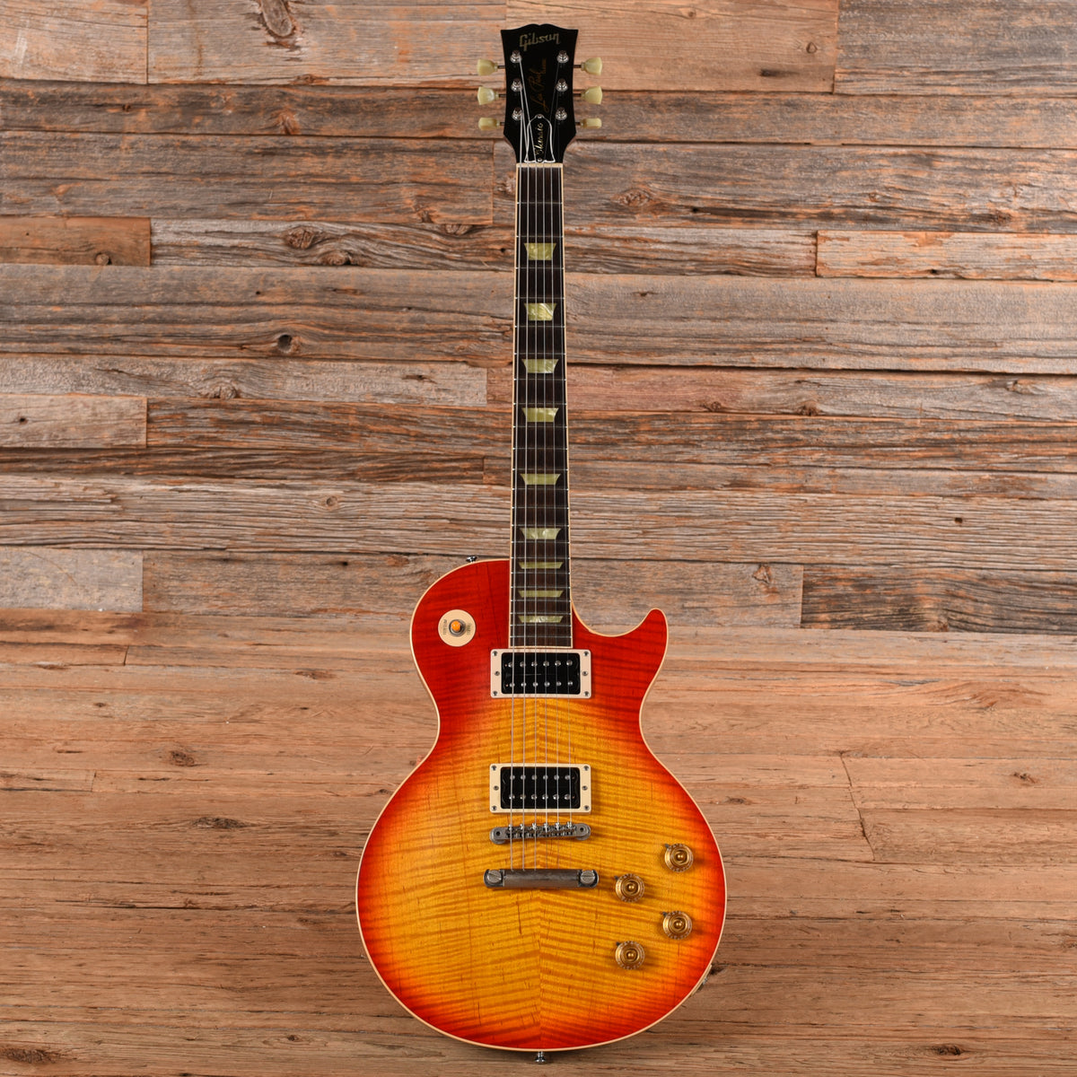 Gibson Classic Premium Plus Sunburst 1993 Electric Guitars