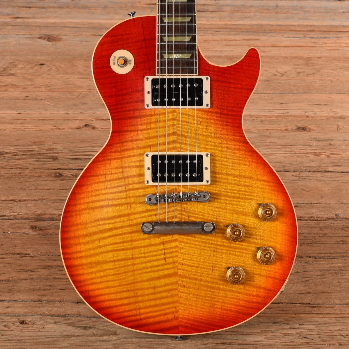 Gibson Classic Premium Plus Sunburst 1993 Electric Guitars