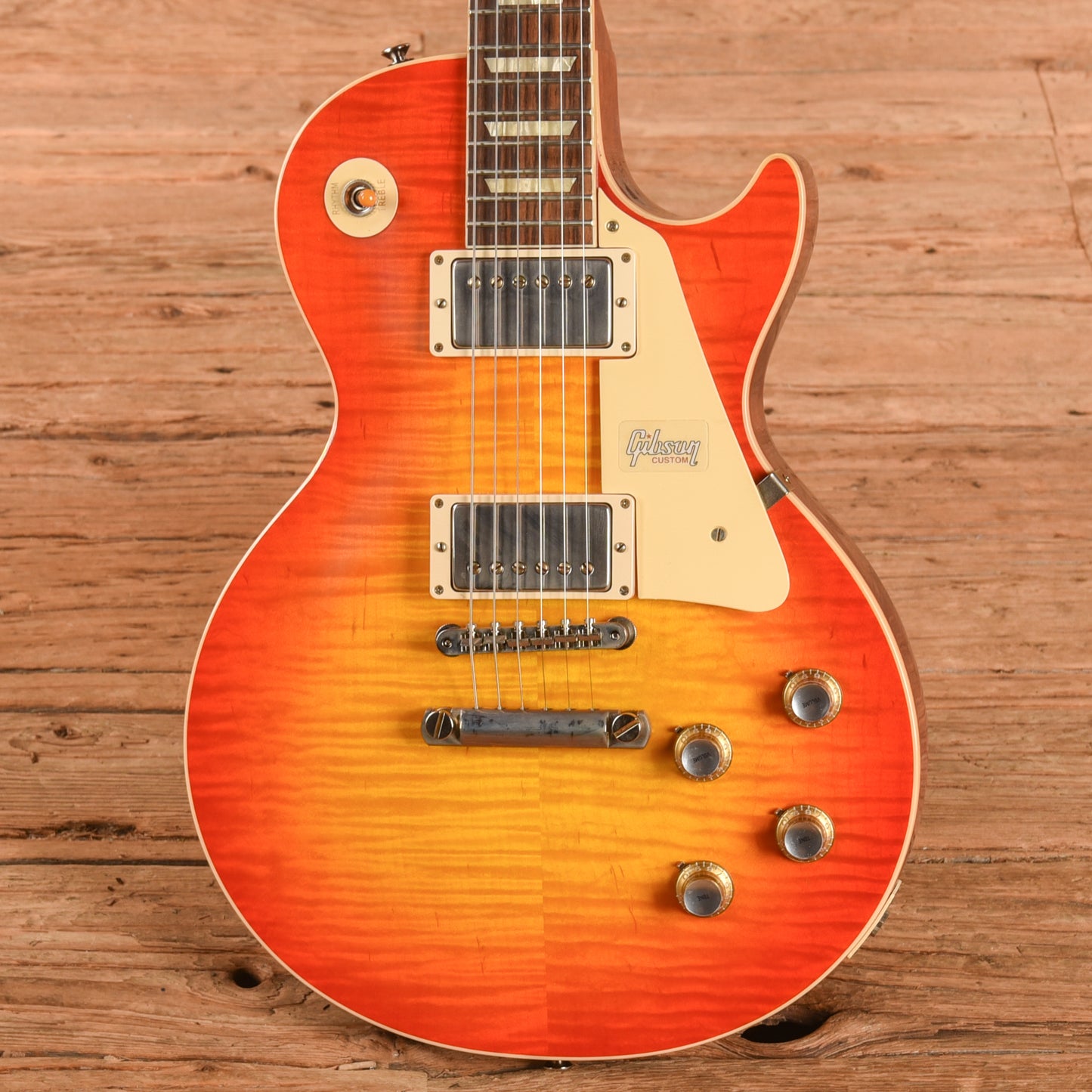 Gibson Custom '60 Les Paul Sunburst Electric Guitars