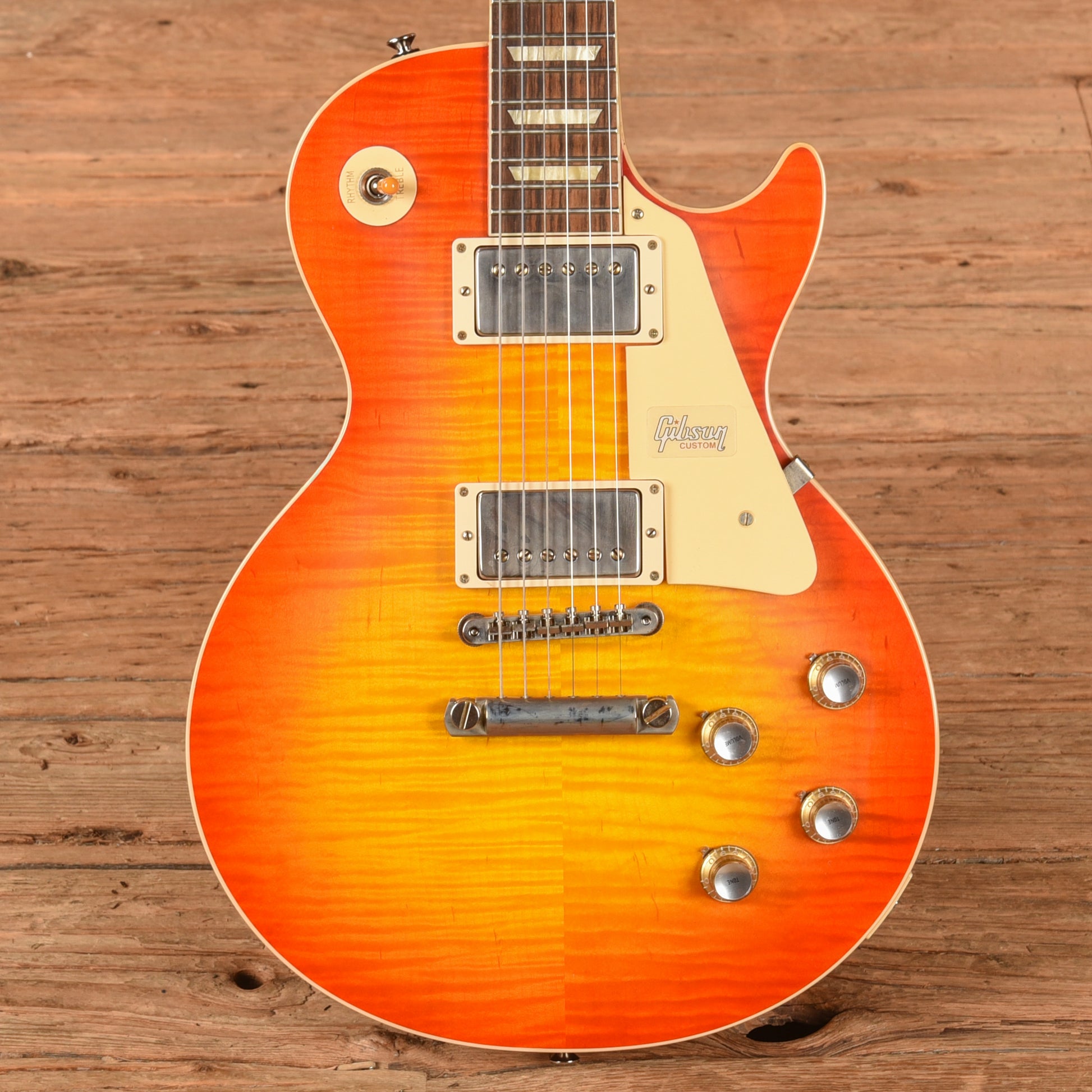 Gibson Custom '60 Les Paul Sunburst Electric Guitars