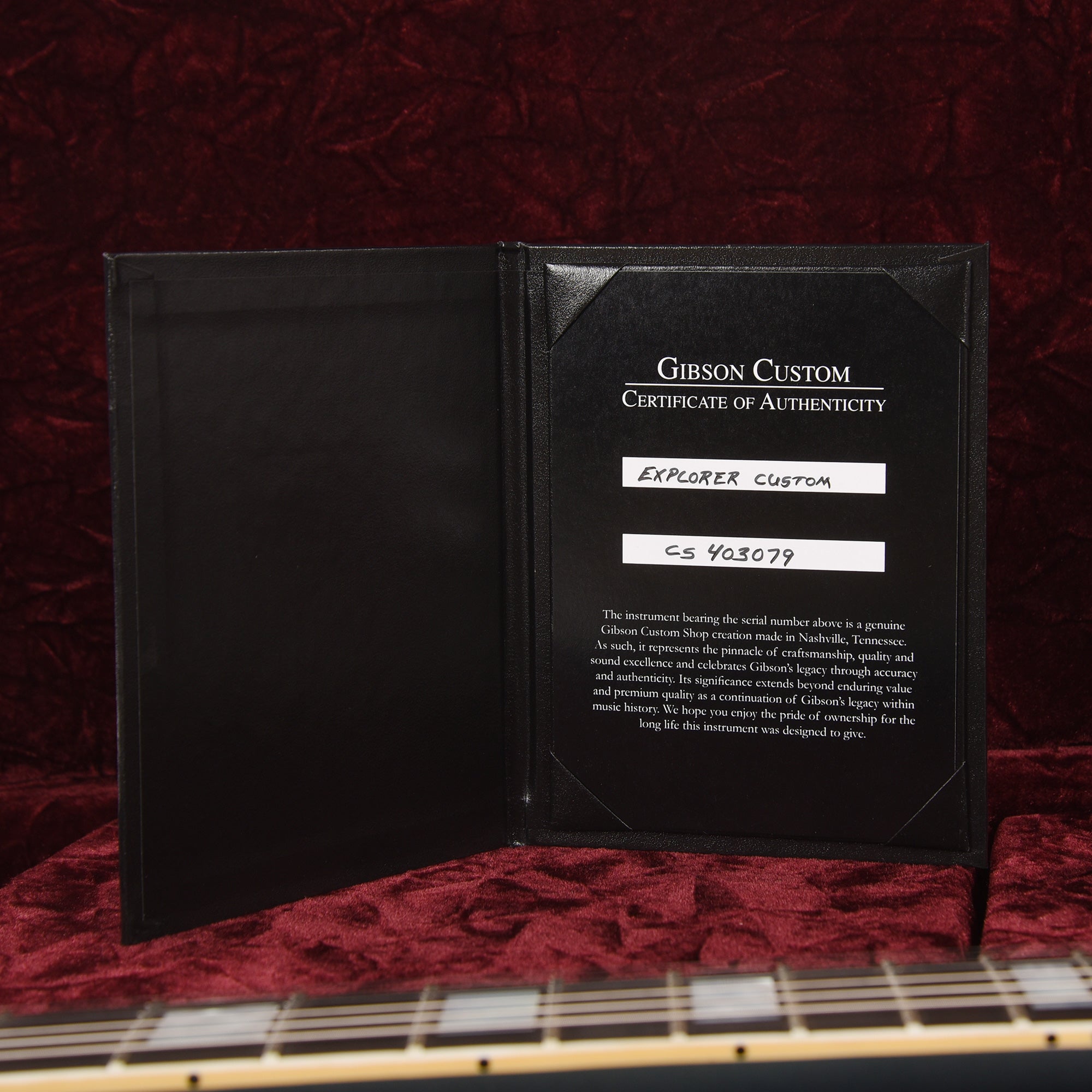 Gibson Custom Shop Explorer Custom 