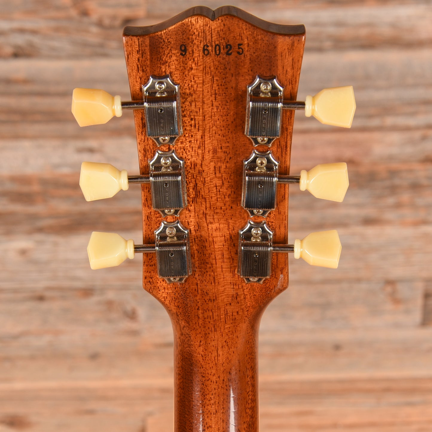 Gibson Custom Shop Murphy Lab Wildwood Spec '59 Les Paul Standard Reissue Ultra Light Aged, Brazilian Rosewood Lemon Burst Electric Guitars