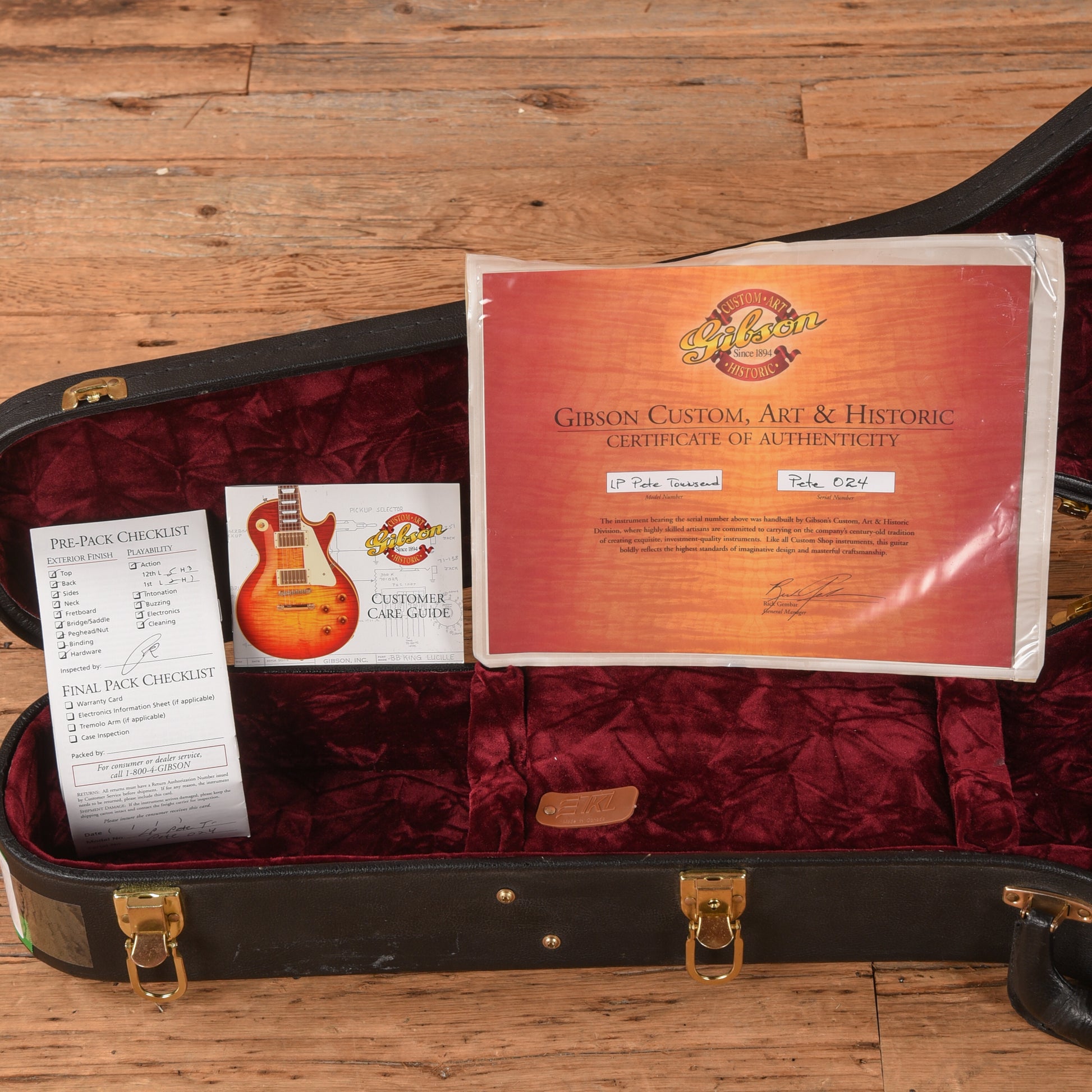 Gibson Custom Shop Pete Townshend Les Paul Deluxe #1 Wine Red 2006 Electric Guitars