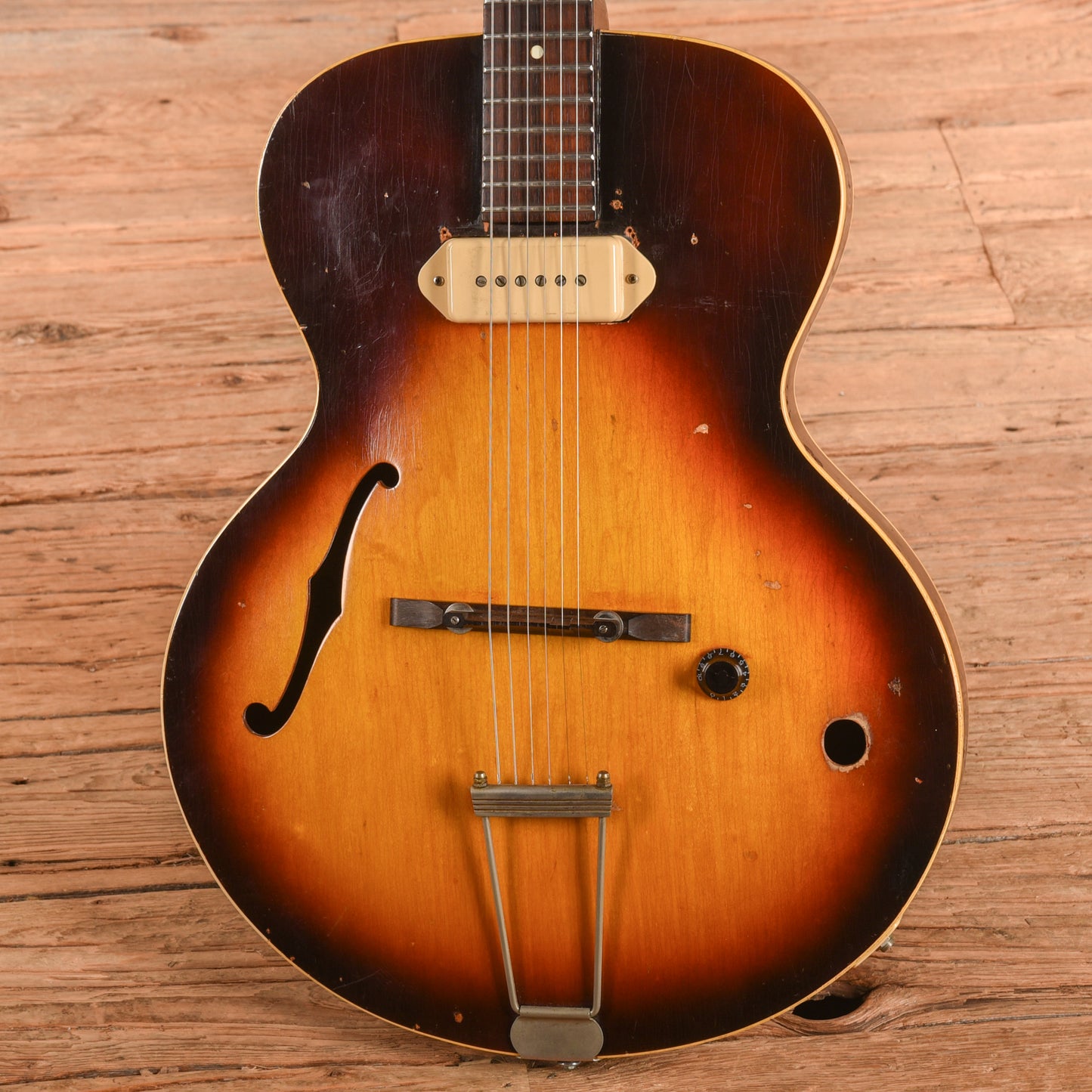 Gibson ES-120 T Sunburst 1963 Electric Guitars