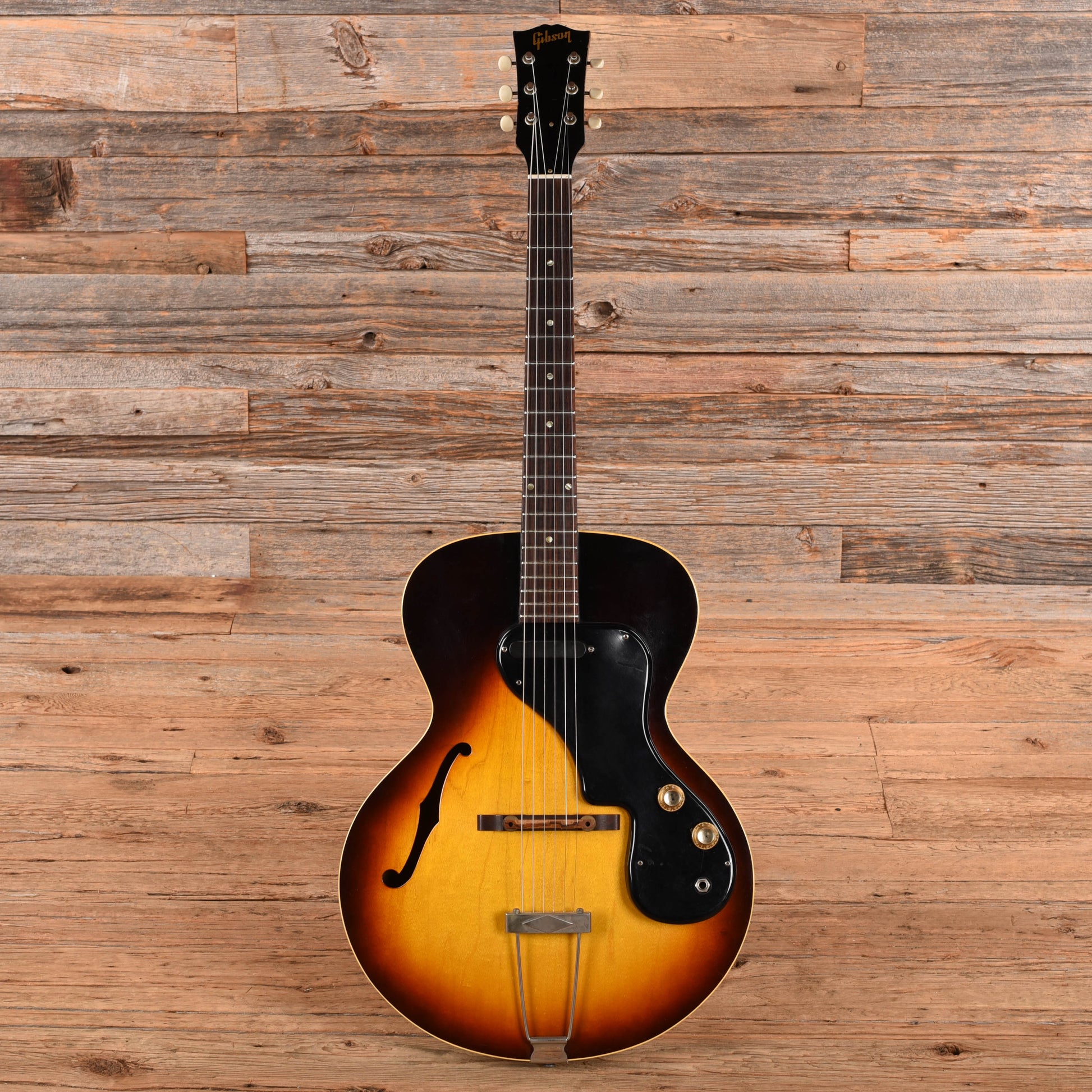 Gibson ES-120T Sunburst 1965 Electric Guitars