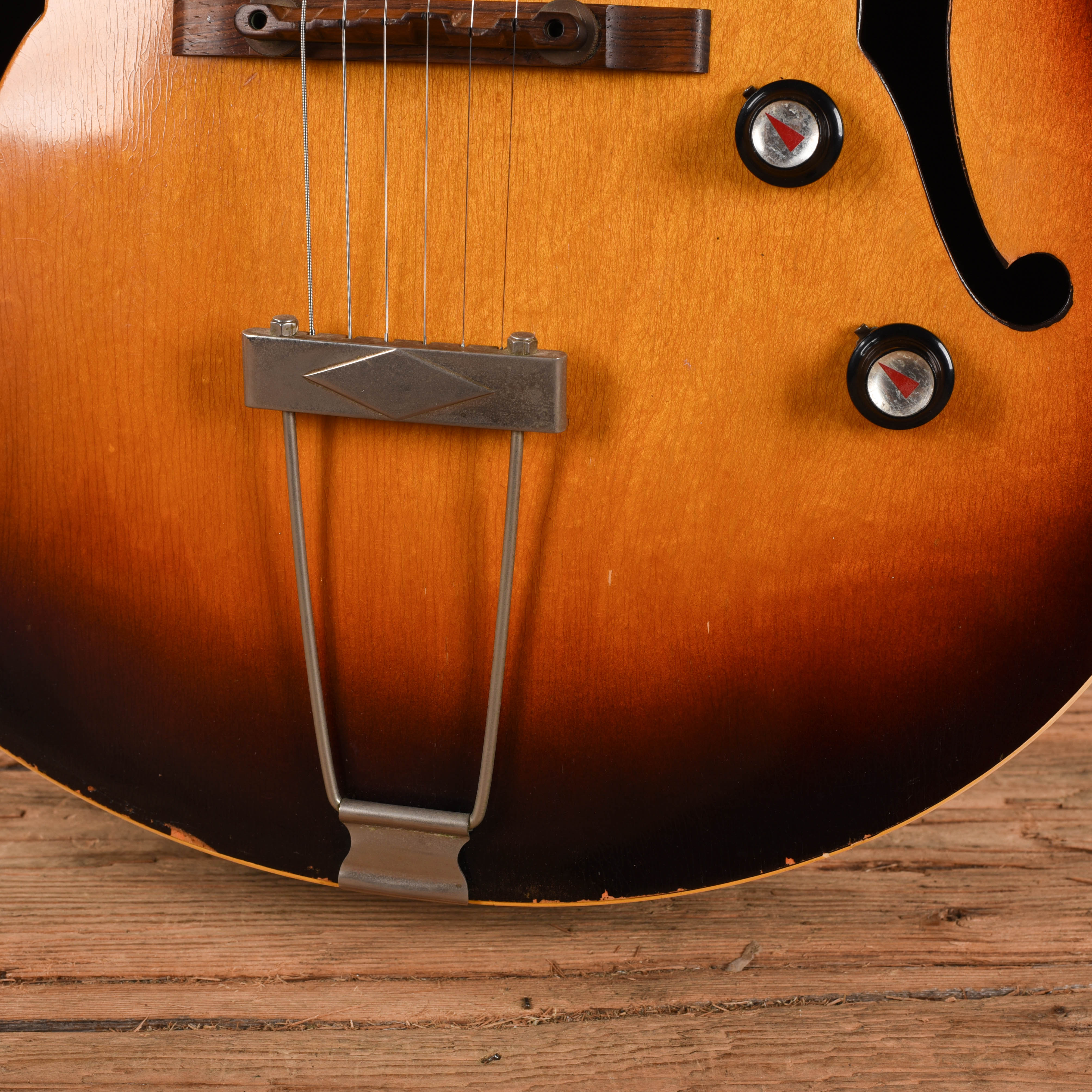 Gibson ES-125 Sunburst 1953 Electric Guitars