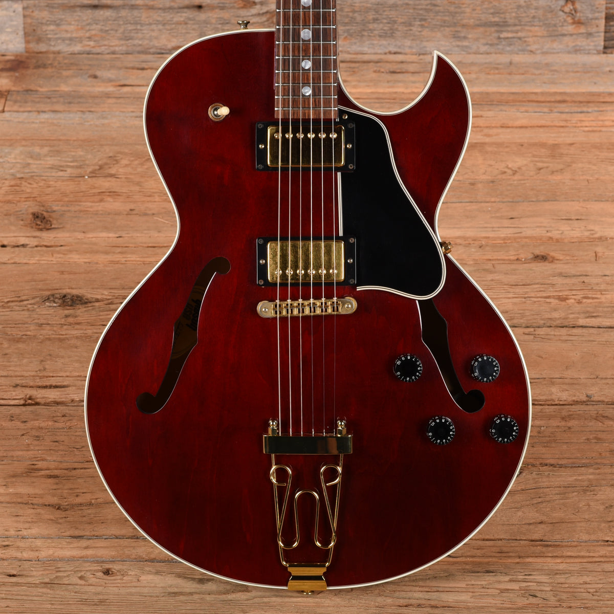 Gibson ES-135 Wine Red 2002 Electric Guitars