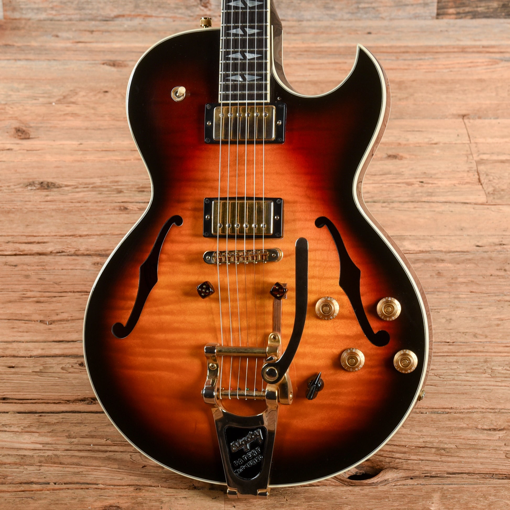 Gibson ES-137 Custom Sunburst 2003 Electric Guitars