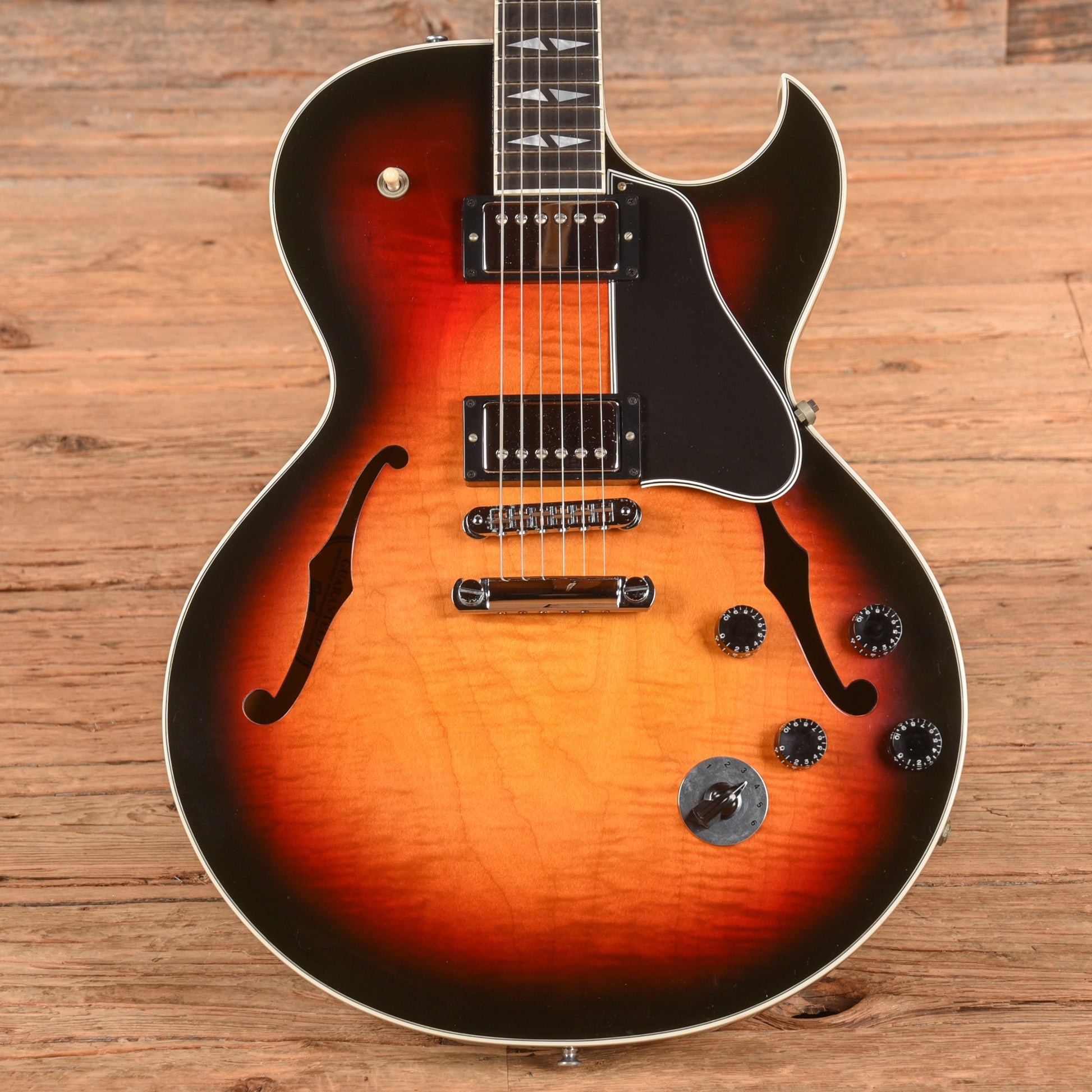 Gibson ES-137 Custom Tri-Burst 2003 Electric Guitars