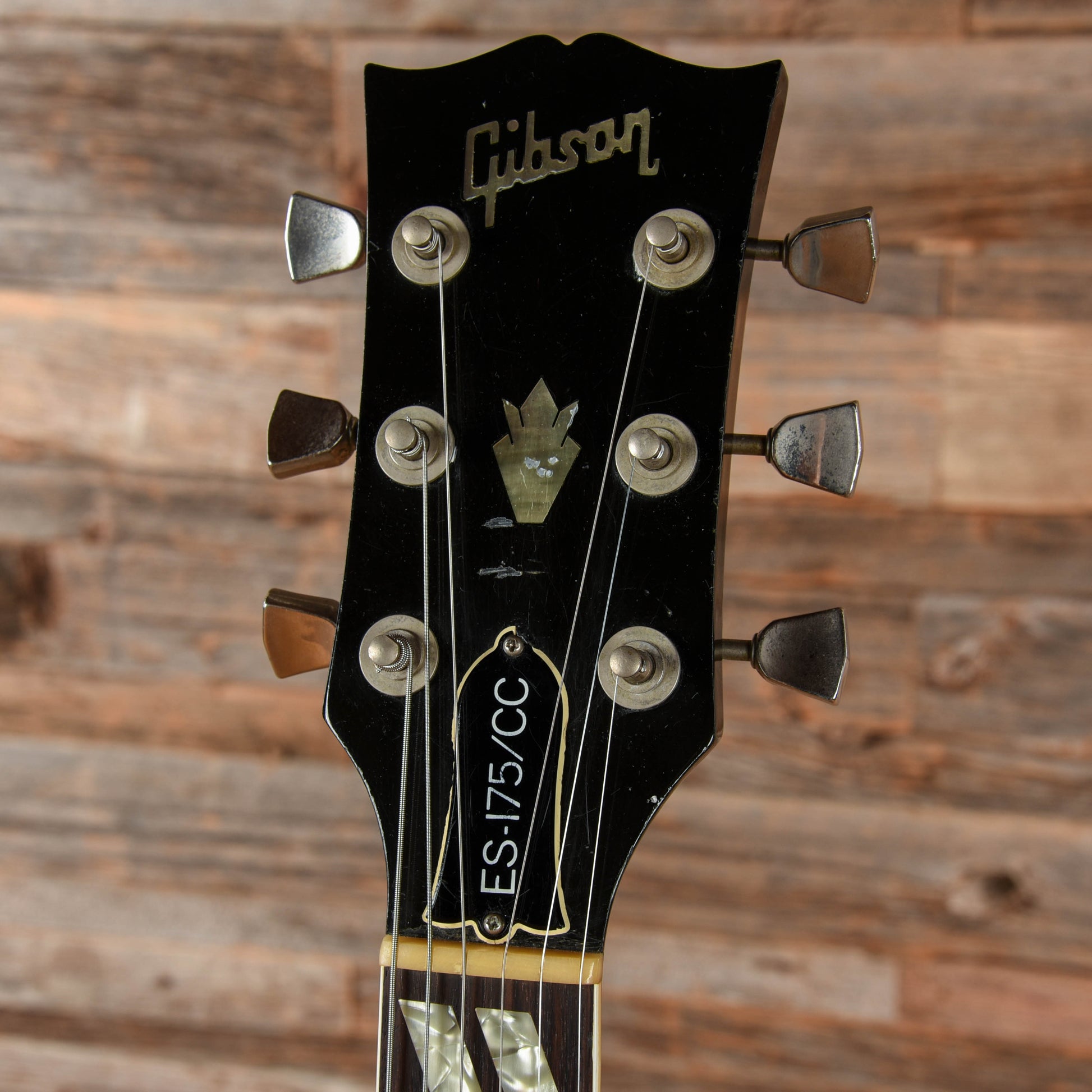 Gibson ES-175 CC Walnut 1979 Electric Guitars
