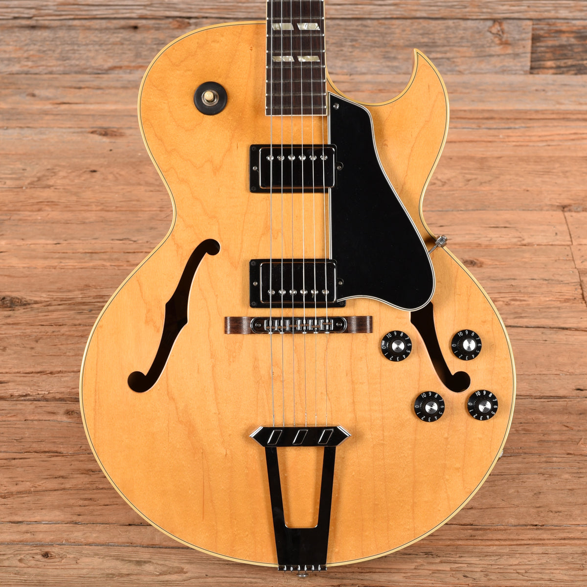 Gibson ES-175 "Thinbody" Natural 1975 Electric Guitars