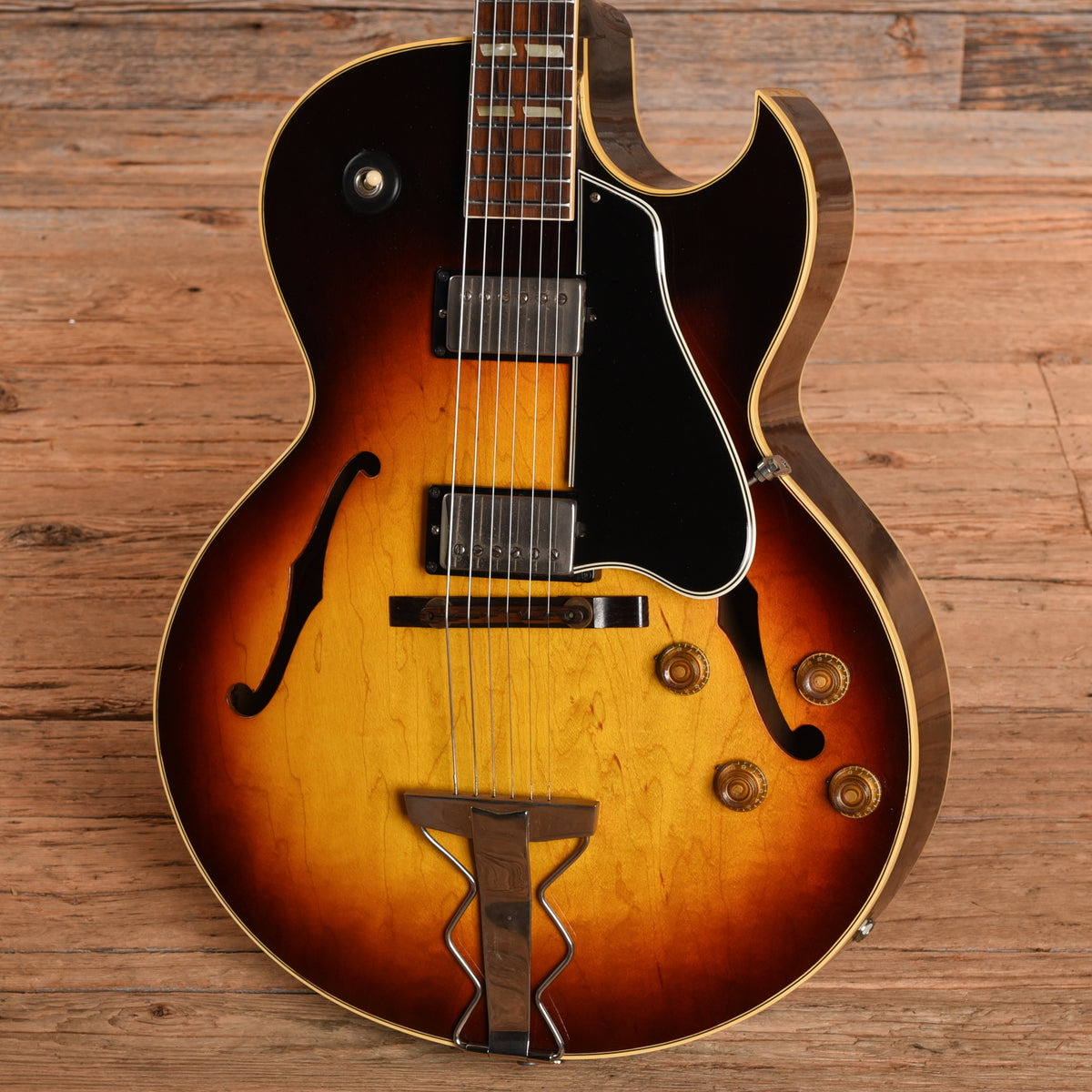 Gibson ES-175D Sunburst 1961 Electric Guitars
