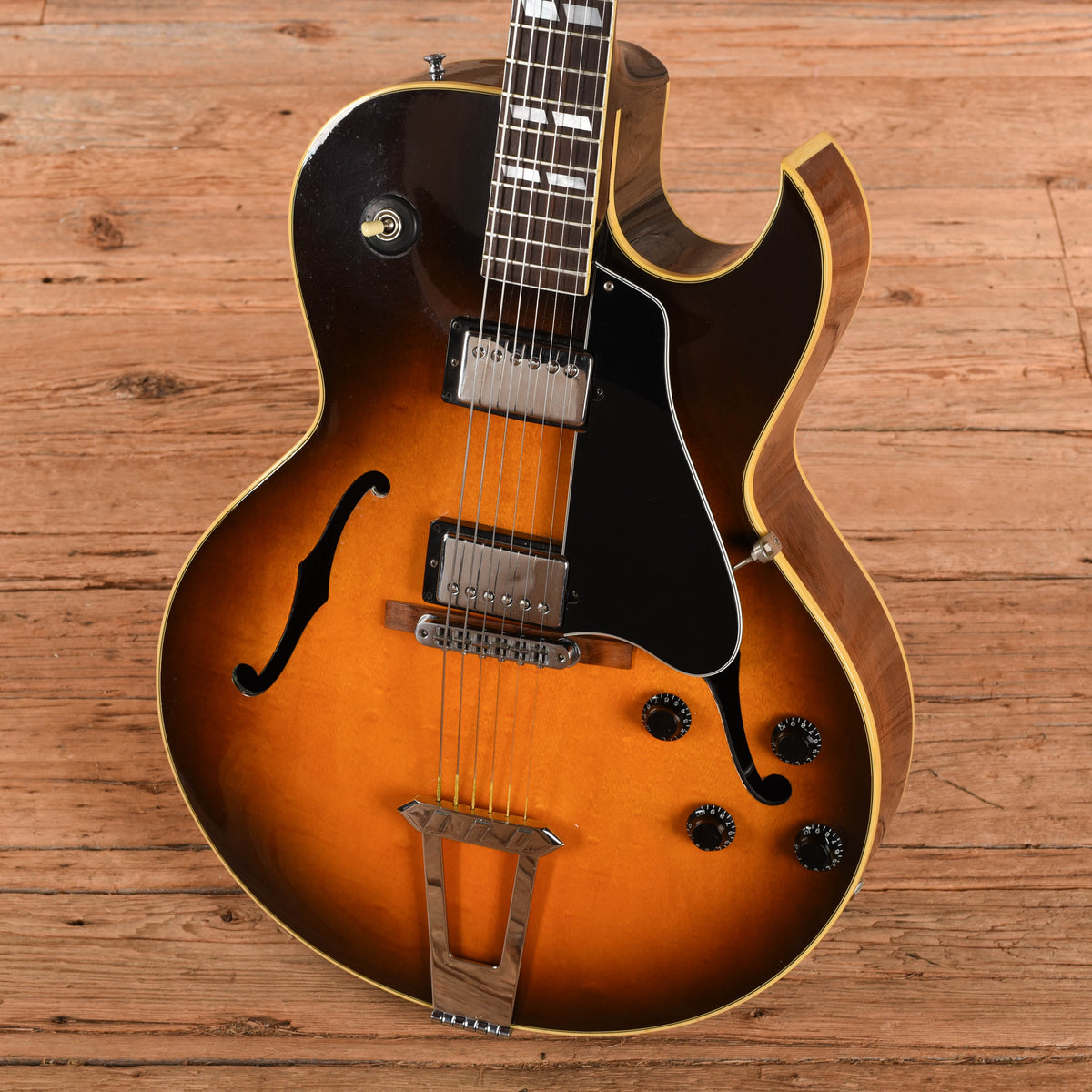 Gibson ES-175D Sunburst 1993 Electric Guitars