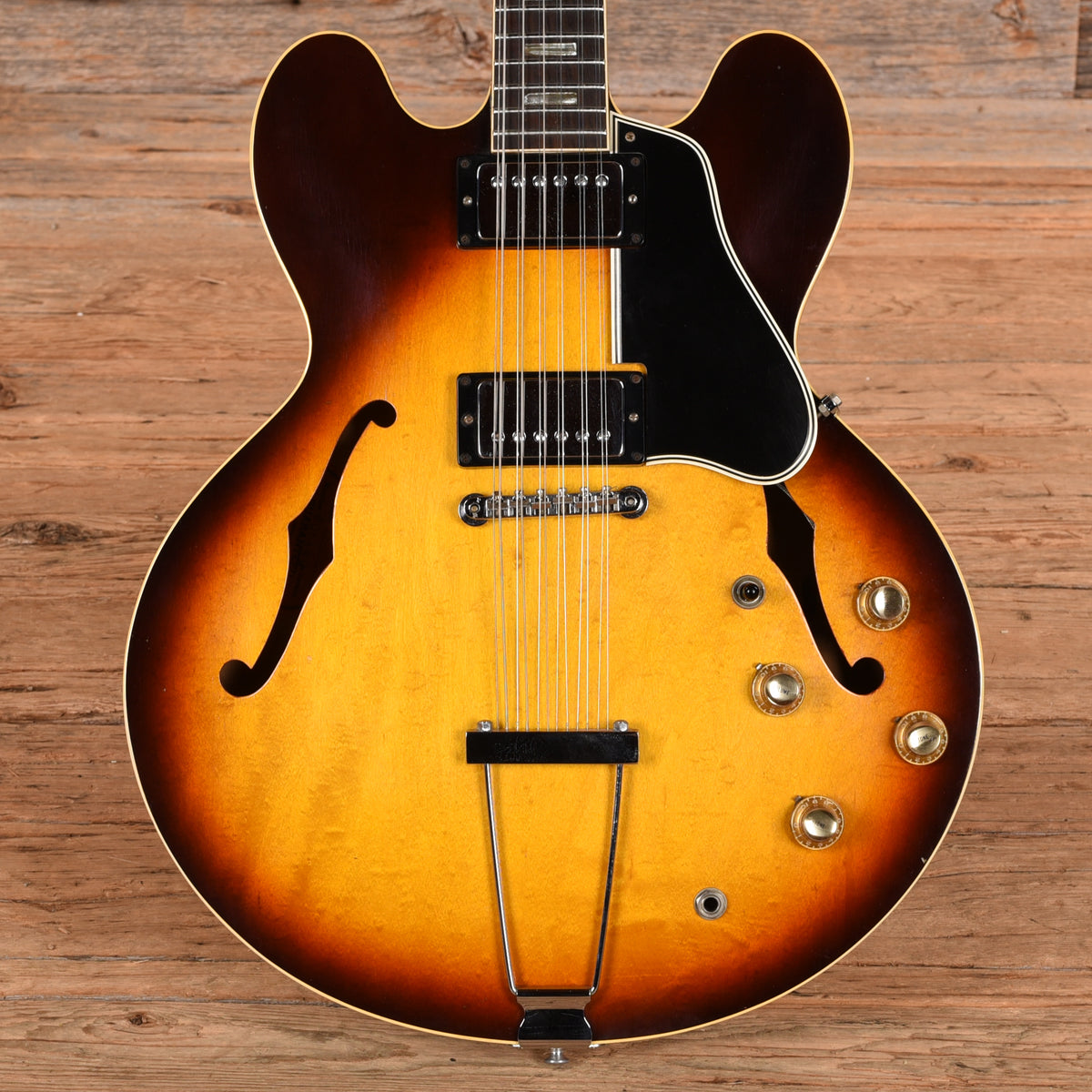Gibson ES-335 12 String Sunburst 1966 Electric Guitars