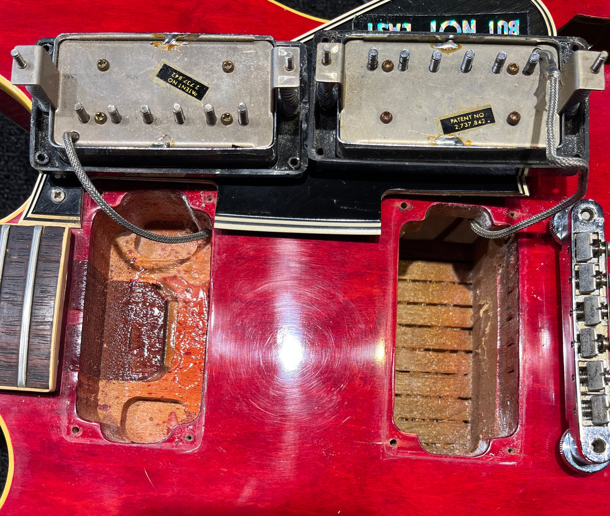 Gibson ES-335 Cherry Red 1969 Electric Guitars