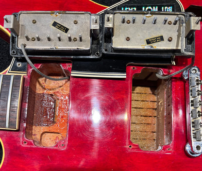 Gibson ES-335 Cherry Red 1969 Electric Guitars