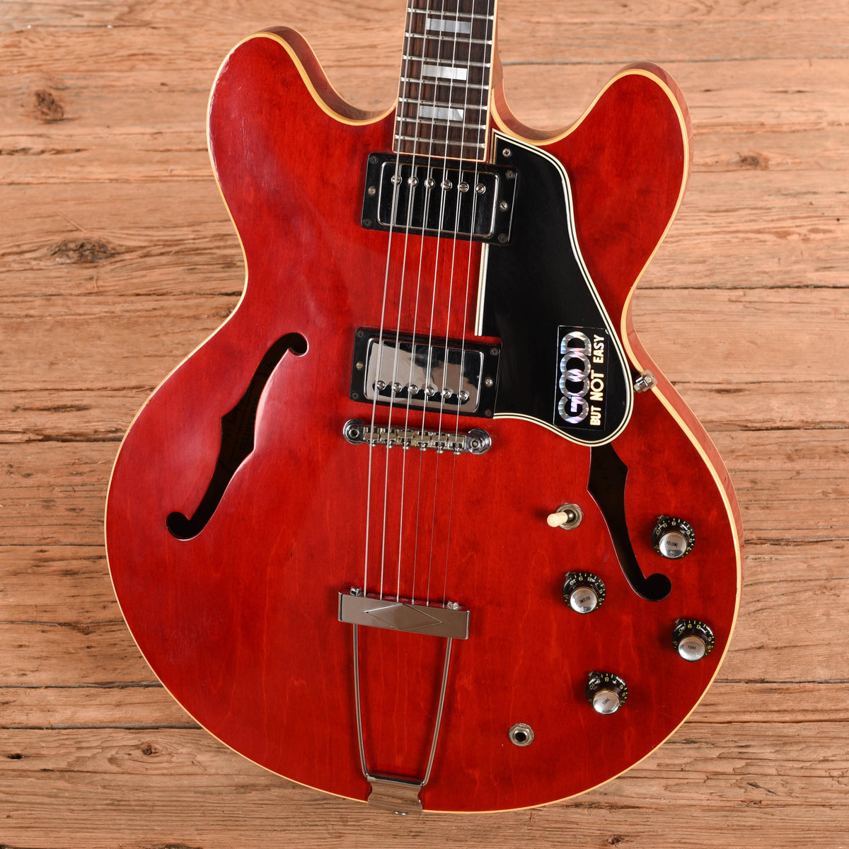Gibson ES-335 Cherry Red 1969 Electric Guitars
