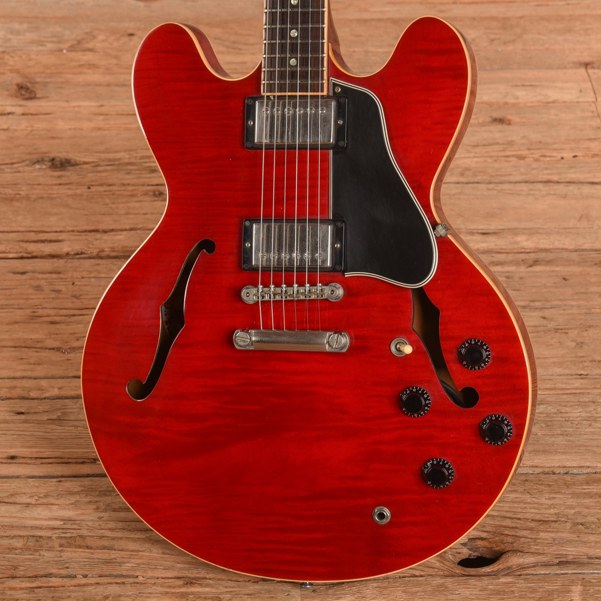 Gibson ES-335 Dot Figured Cherry 2004 Electric Guitars
