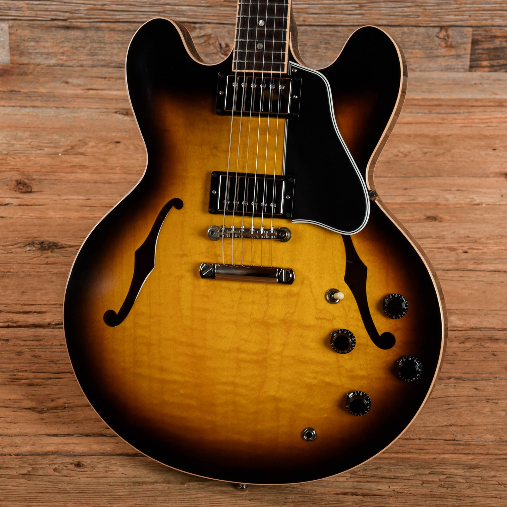 Gibson ES-335 Dot Sunburst 2008 Electric Guitars