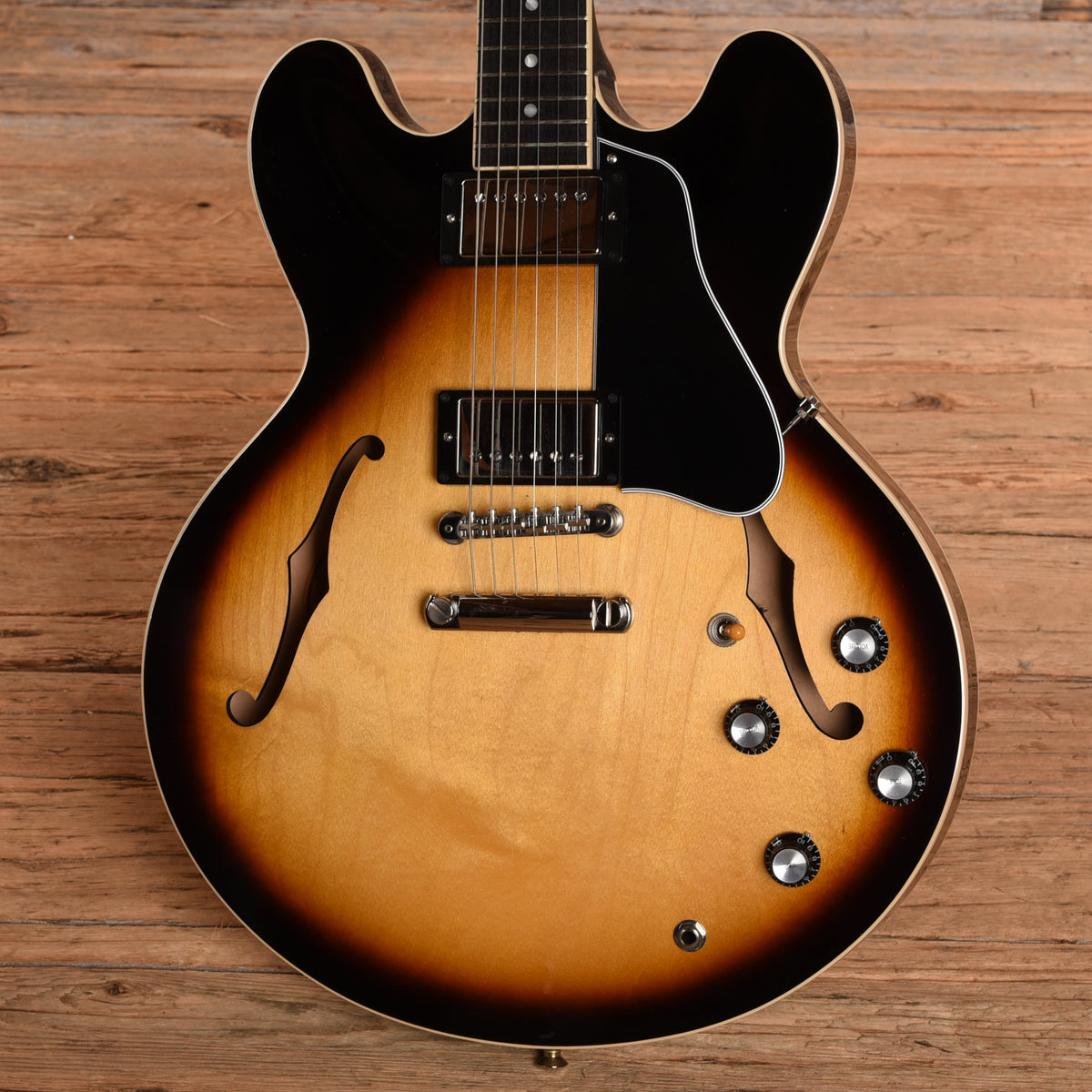Gibson ES-335 Dot Sunburst 2024 Electric Guitars