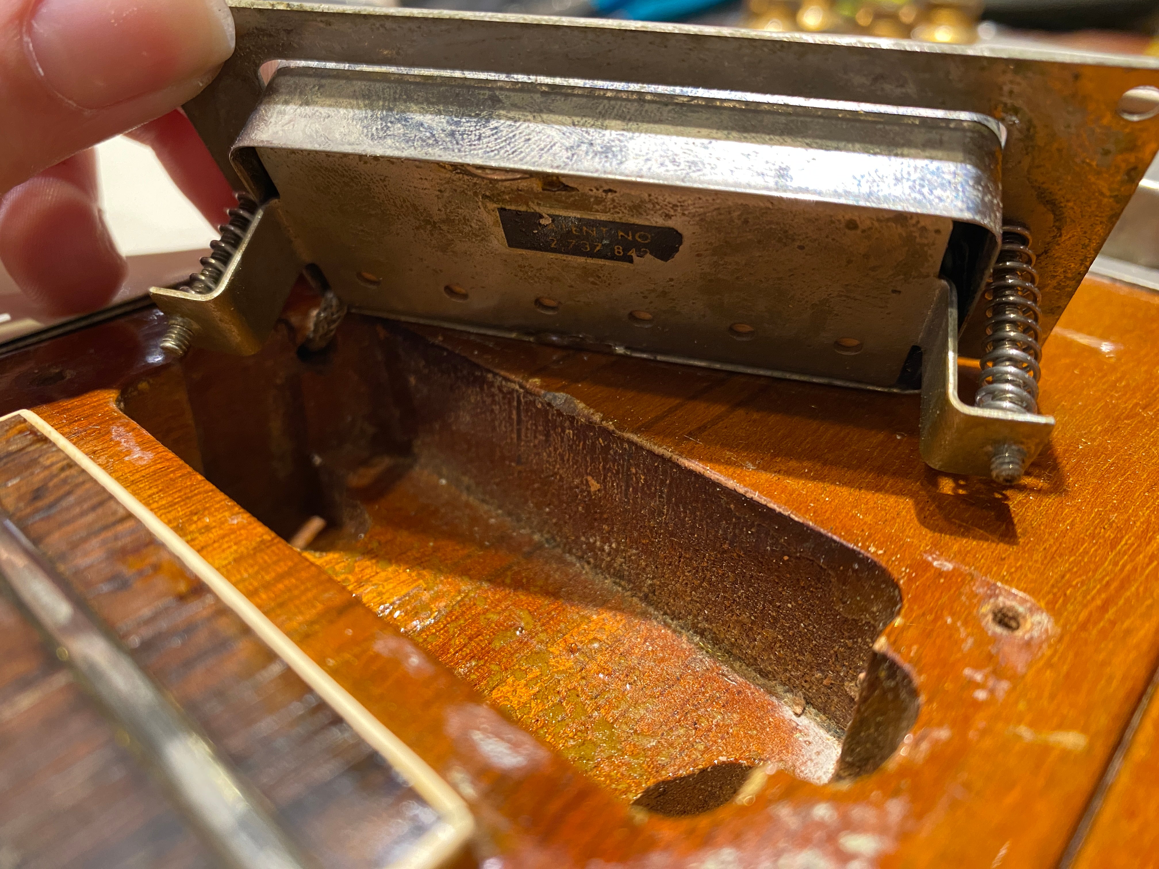 Gibson Firebird III Reverse Body Sunburst 1965 - Joe Trohman Electric Guitars