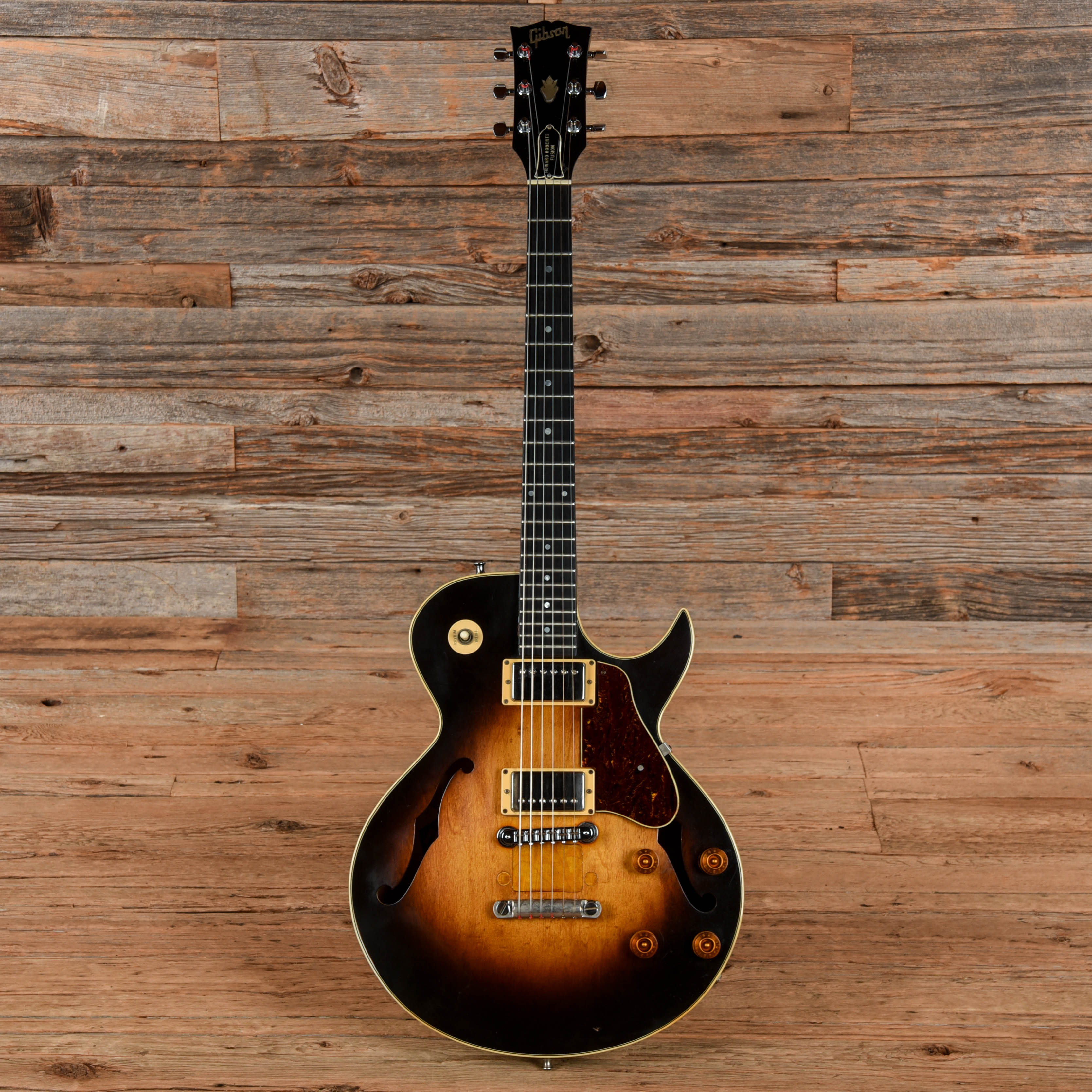Gibson Howard Roberts Fusion Sunburst 1981 Electric Guitars