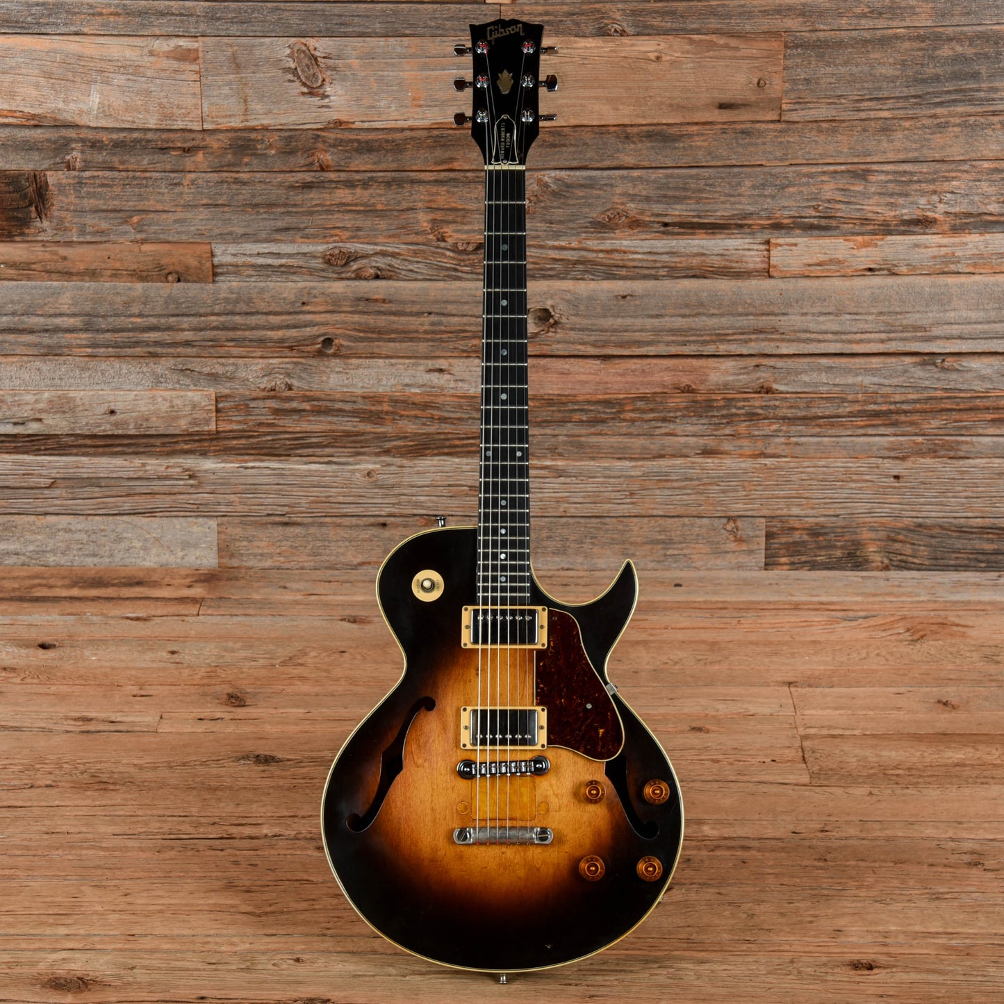 Gibson Howard Roberts Fusion Sunburst 1981 Electric Guitars