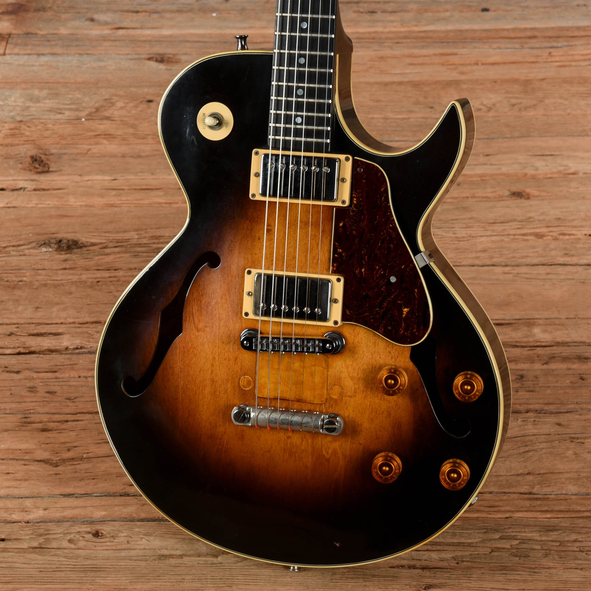 Gibson Howard Roberts Fusion Sunburst 1981 Electric Guitars