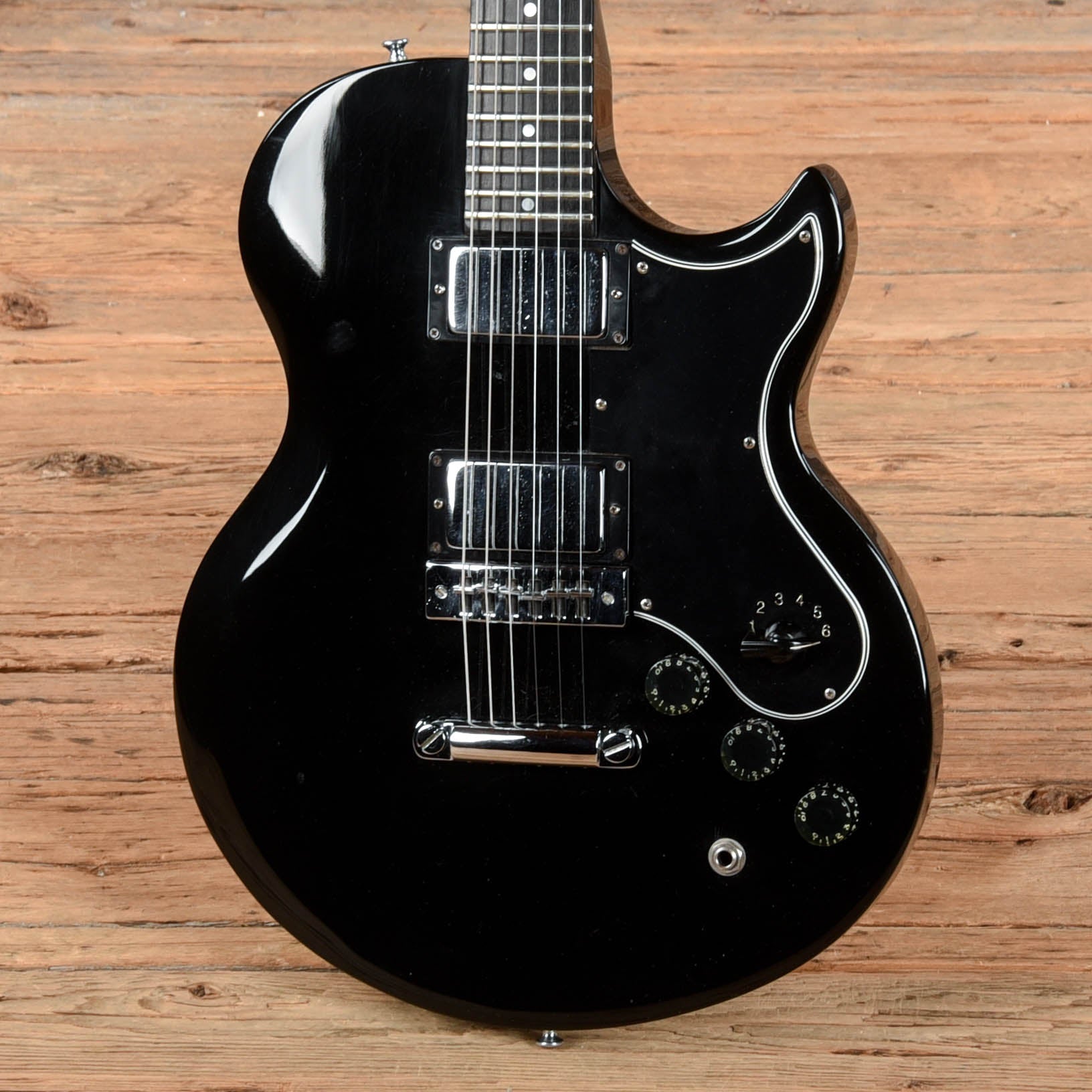Gibson L-6S Black 1976 Electric Guitars
