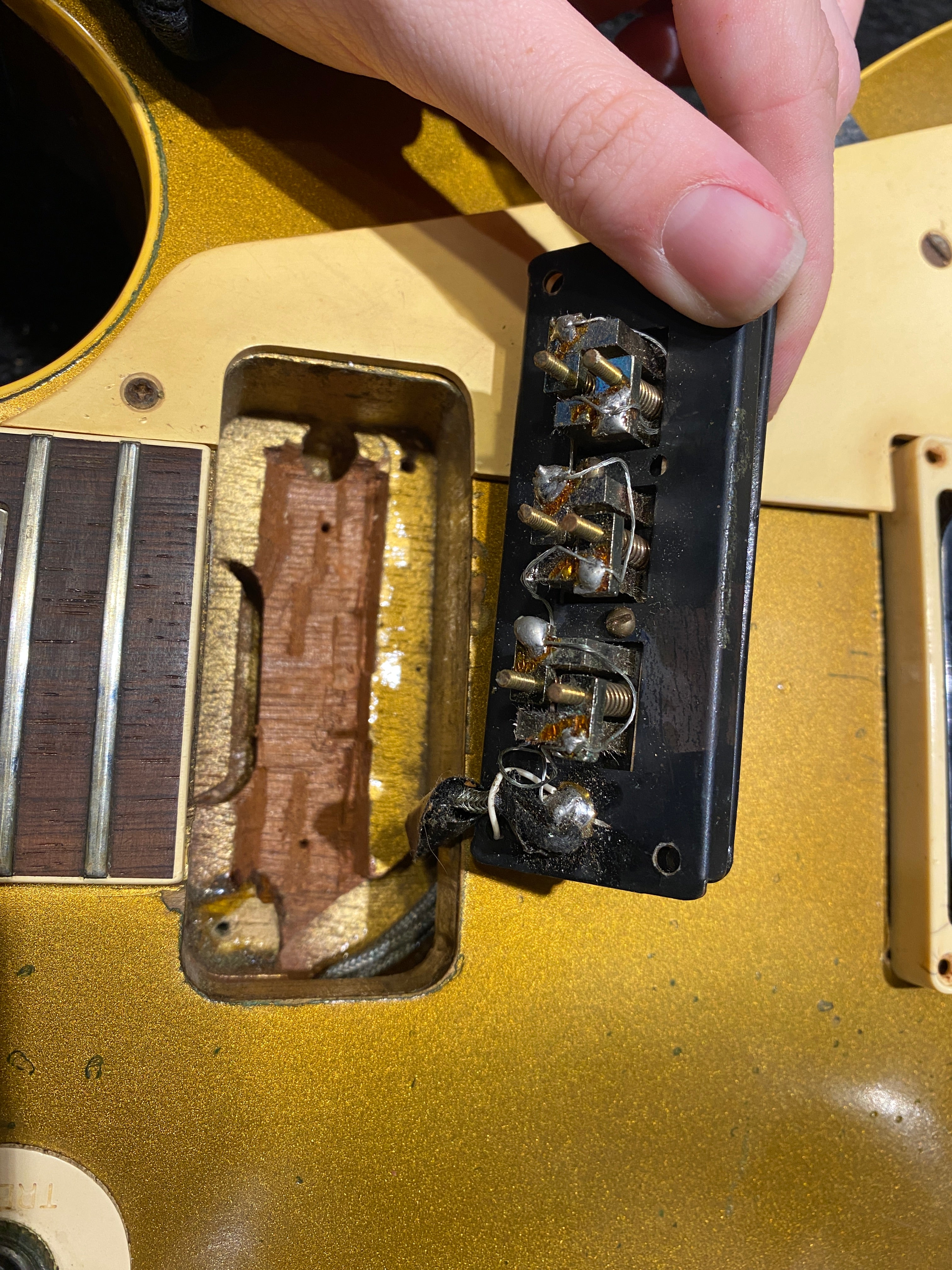 Gibson Les Paul Deluxe Goldtop 1969 Electric Guitars