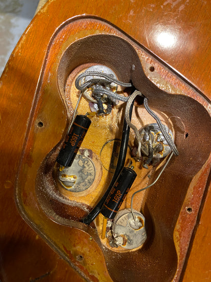Gibson Les Paul Deluxe Goldtop 1969 Electric Guitars